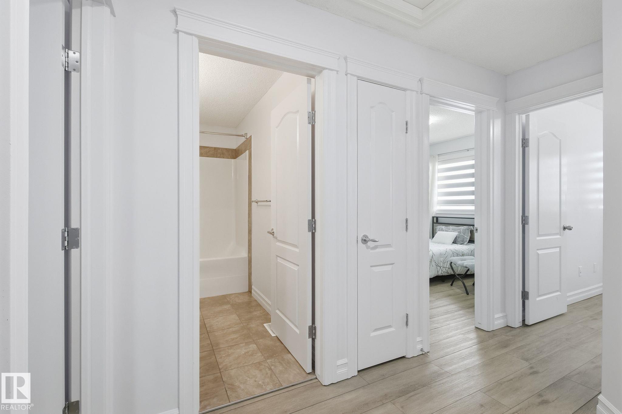 Photo 35 at 3016 24 Avenue NW, Silver Berry, Edmonton