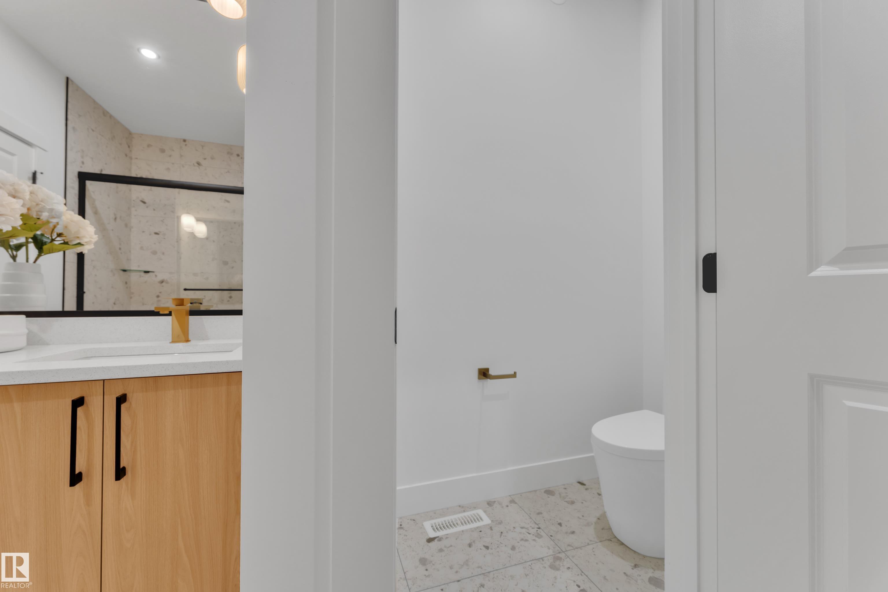 Photo 32 at 247 Linden Loop, Woodbend, Leduc