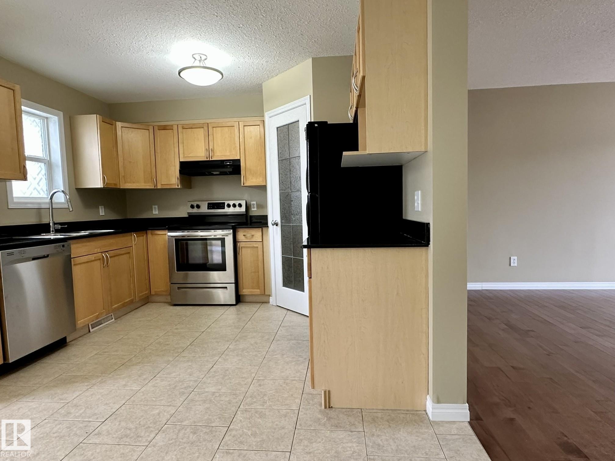 Photo 14 at 107 - 178 Bridgeport Boulevard, Bridgeport, Leduc