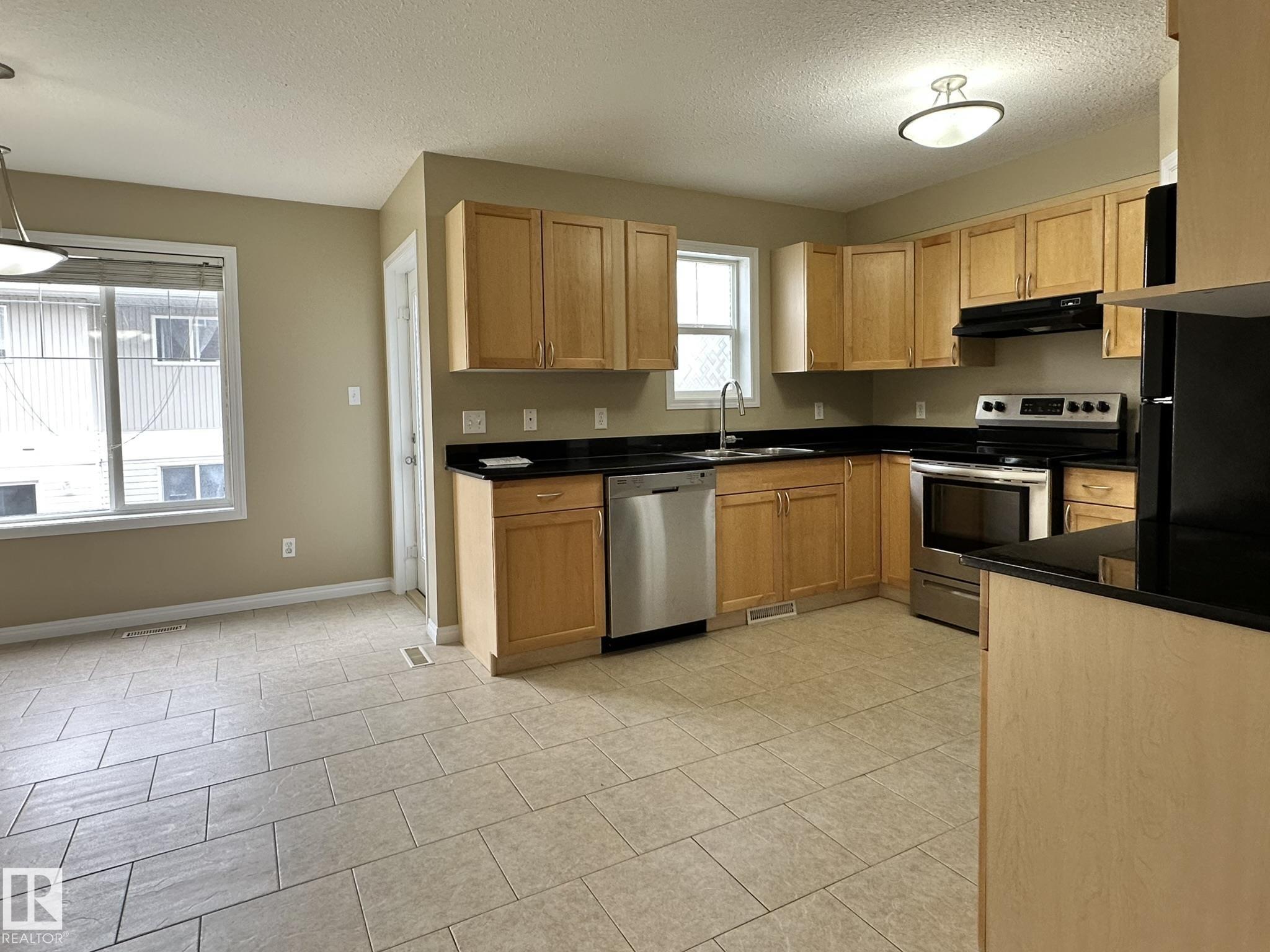 Photo 16 at 107 - 178 Bridgeport Boulevard, Bridgeport, Leduc