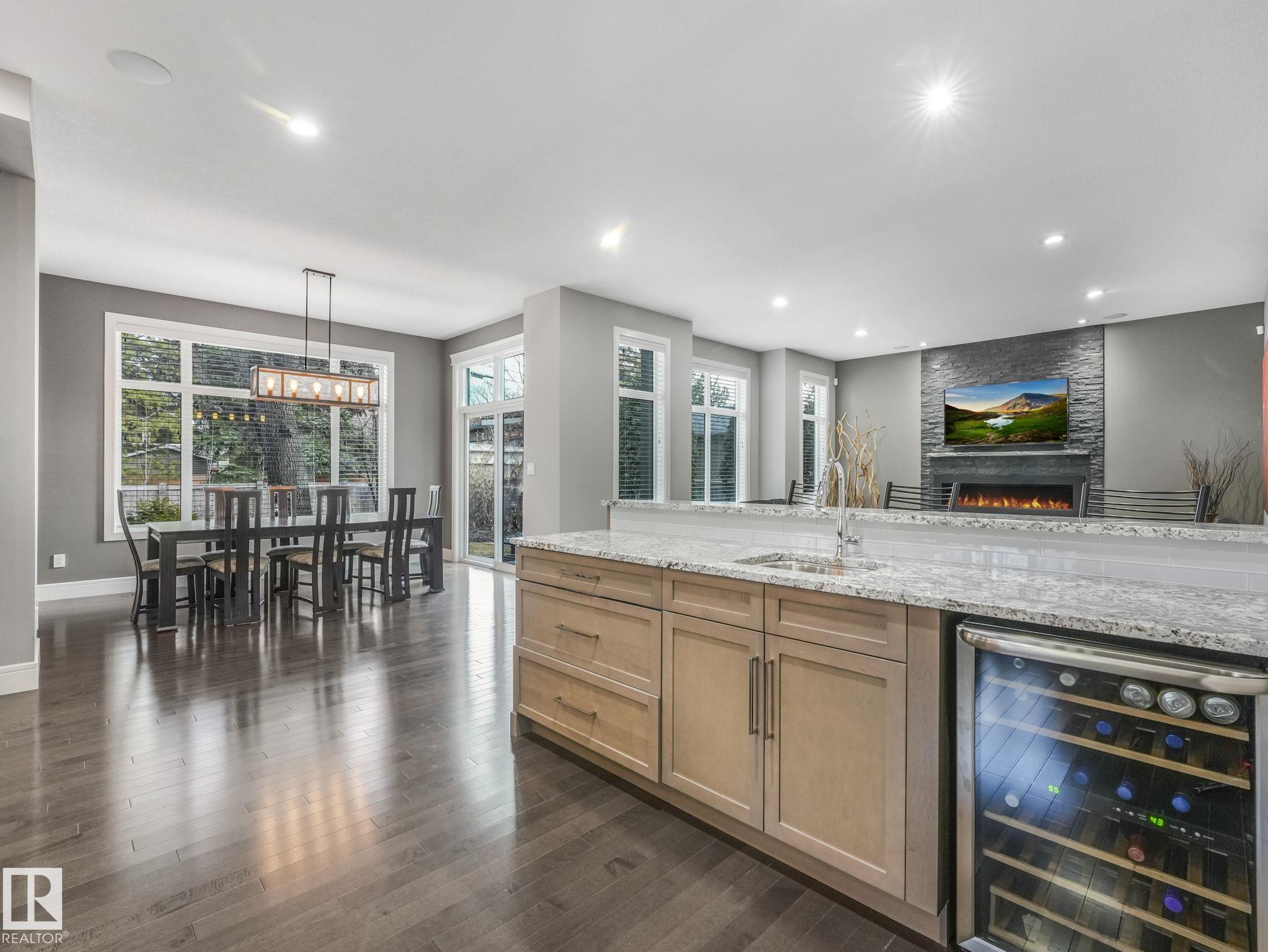 Photo 13 at 8927 120 Street NW, Windsor Park, Edmonton