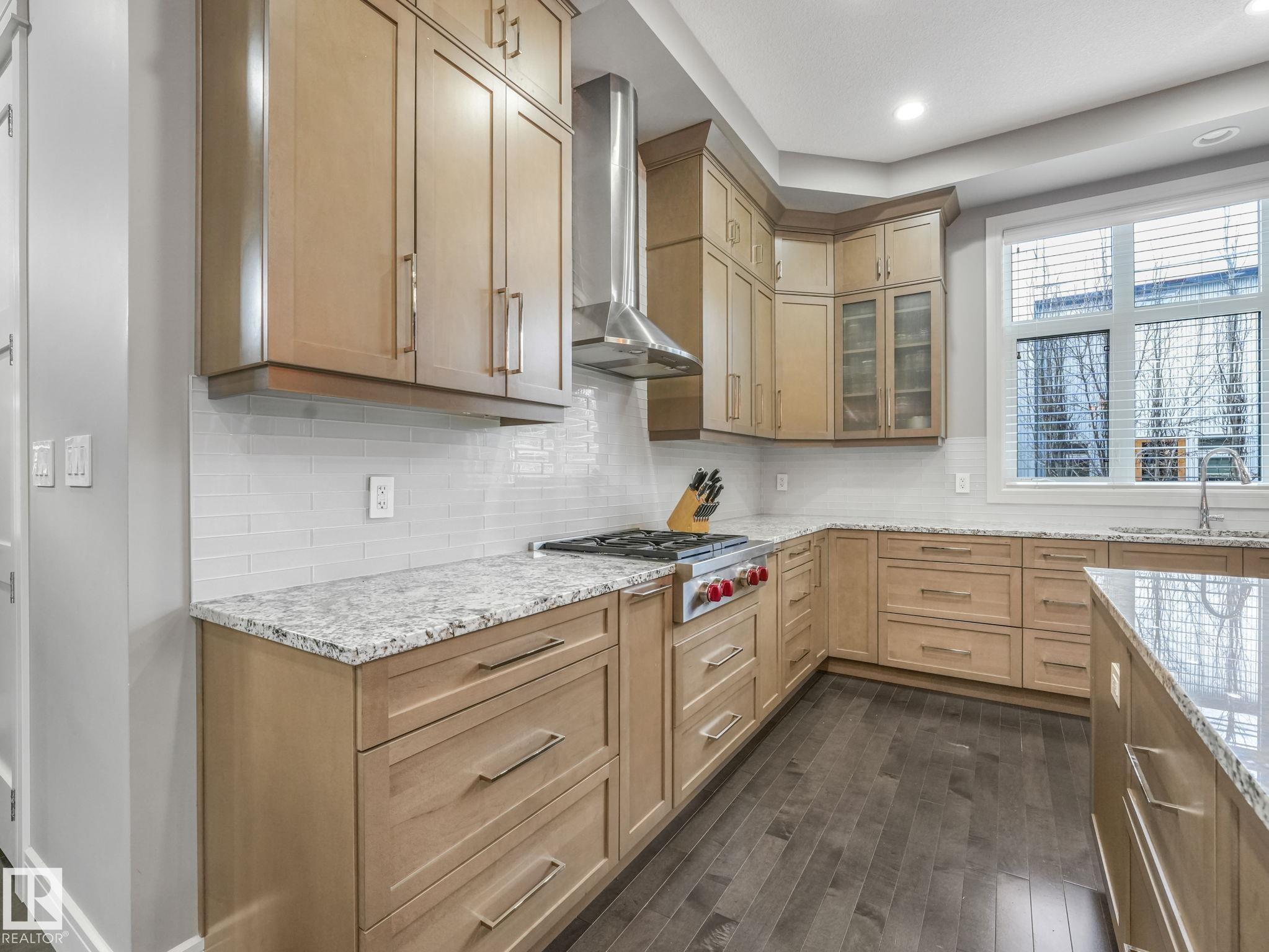 https://zimg.paragon.ice.com/ParagonImages/Property/PM/RAE/225396178/13/0/0/17e38f7db30cea1a7744a0e0d87f8bad/1/fad7c8f382d784a5b1fab0b3d9a1f577/225396178-02473961-fb44-4b49-8fca-cd188a8cbfec.JPG