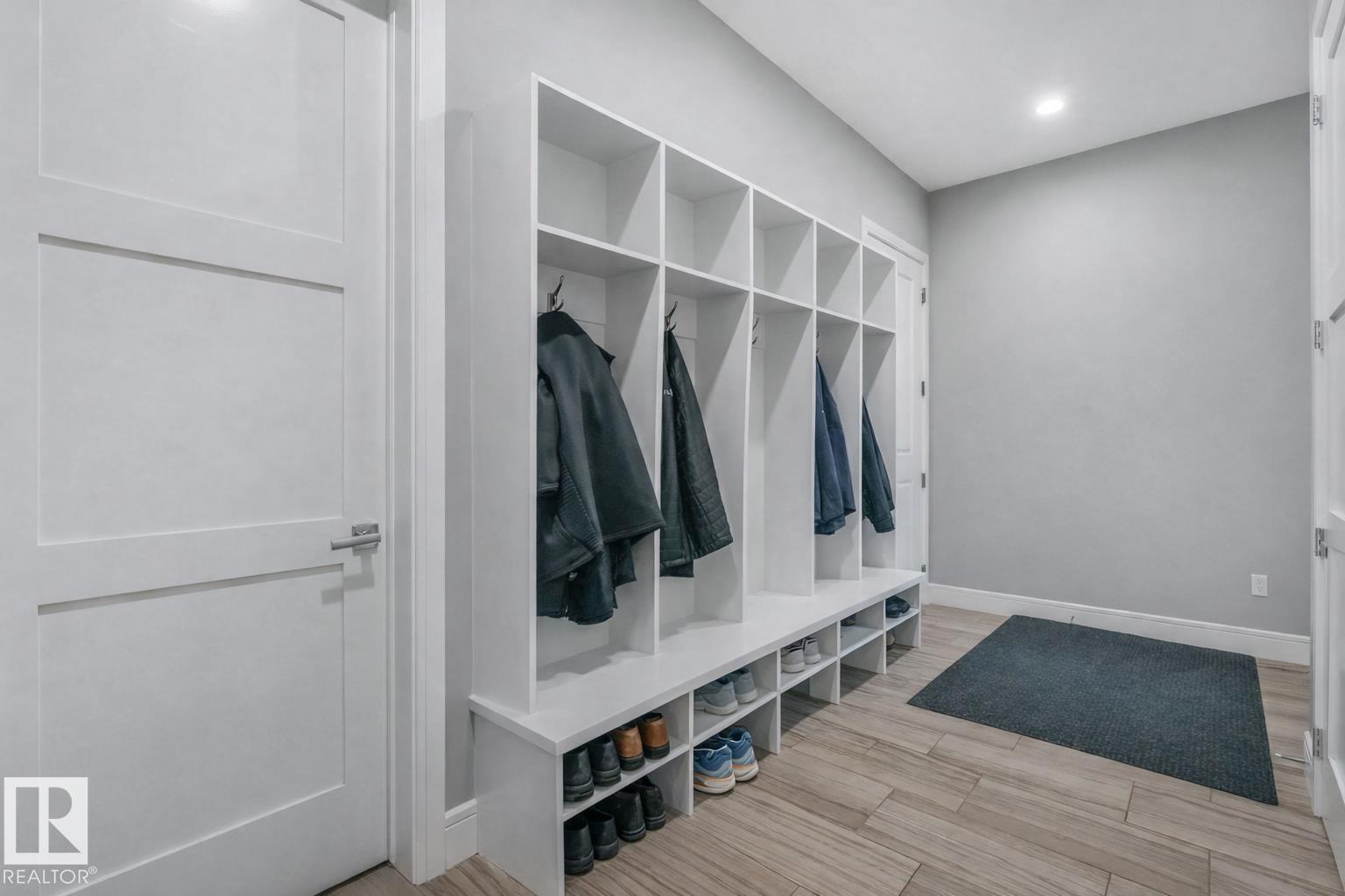 Photo 16 at 8927 120 Street NW, Windsor Park, Edmonton