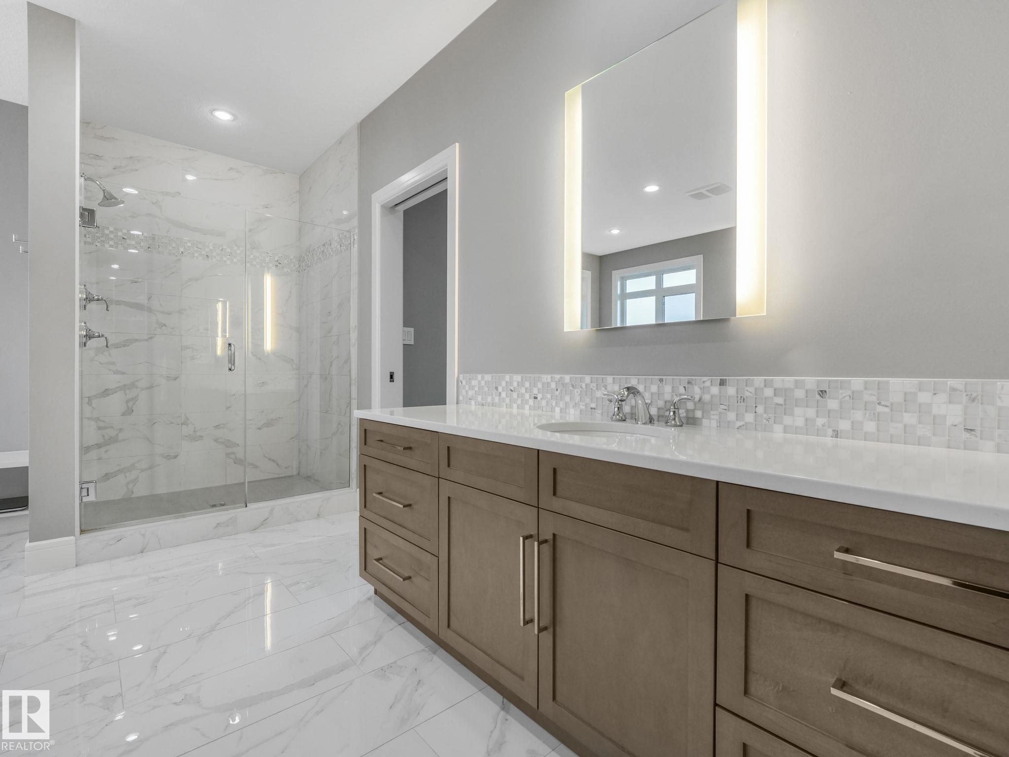 Photo 23 at 8927 120 Street NW, Windsor Park, Edmonton