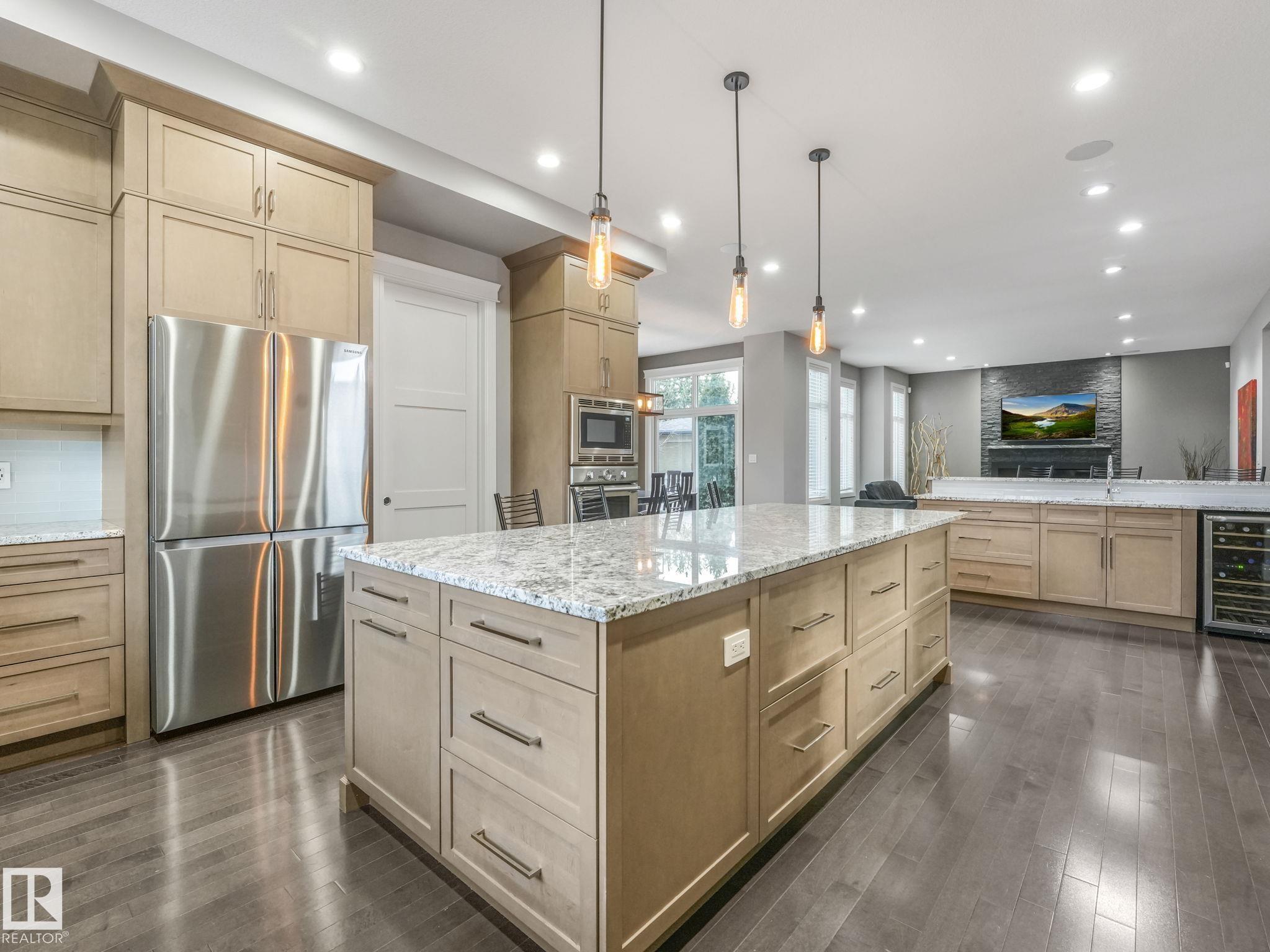 Photo 10 at 8927 120 Street NW, Windsor Park, Edmonton