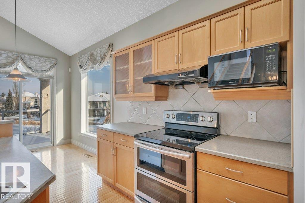 Photo 22 at 877 Nottingham Boulevard, Nottingham, Sherwood Park