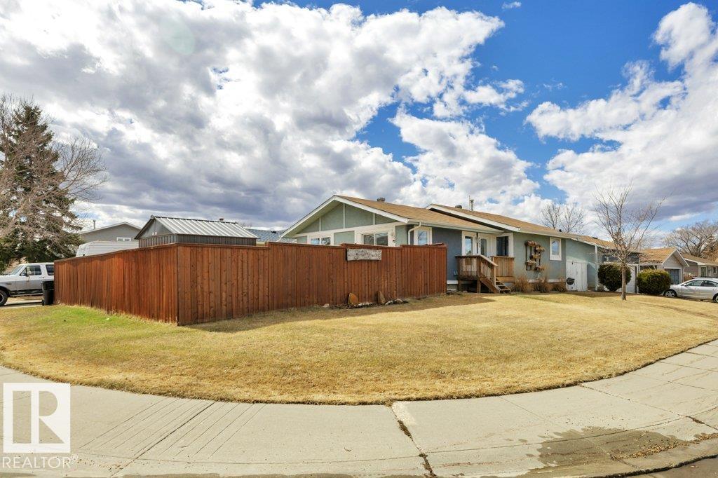 4002 42b Avenue, South Park, Leduc