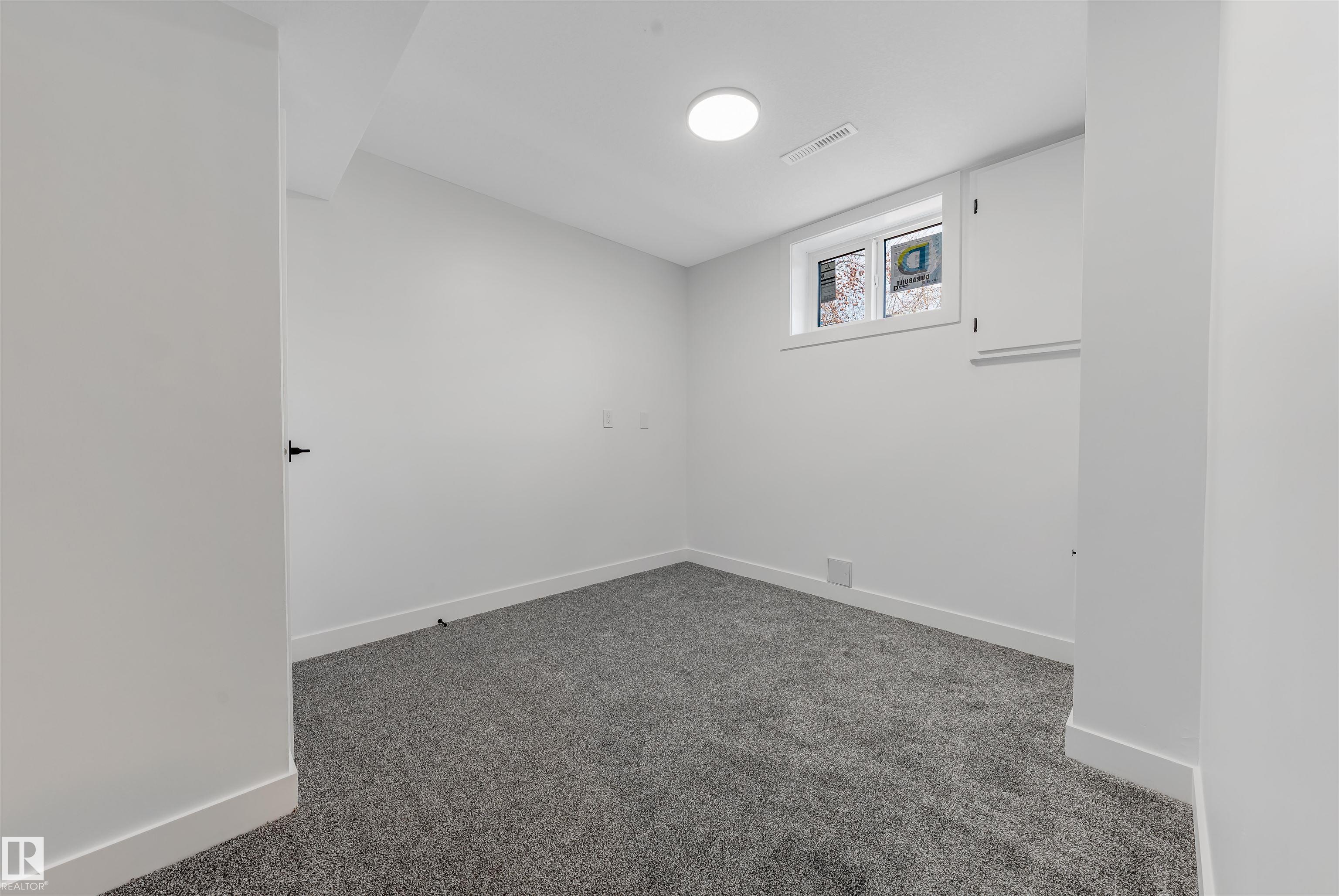 Photo 31 at 12033 54 Street NW, Newton, Edmonton