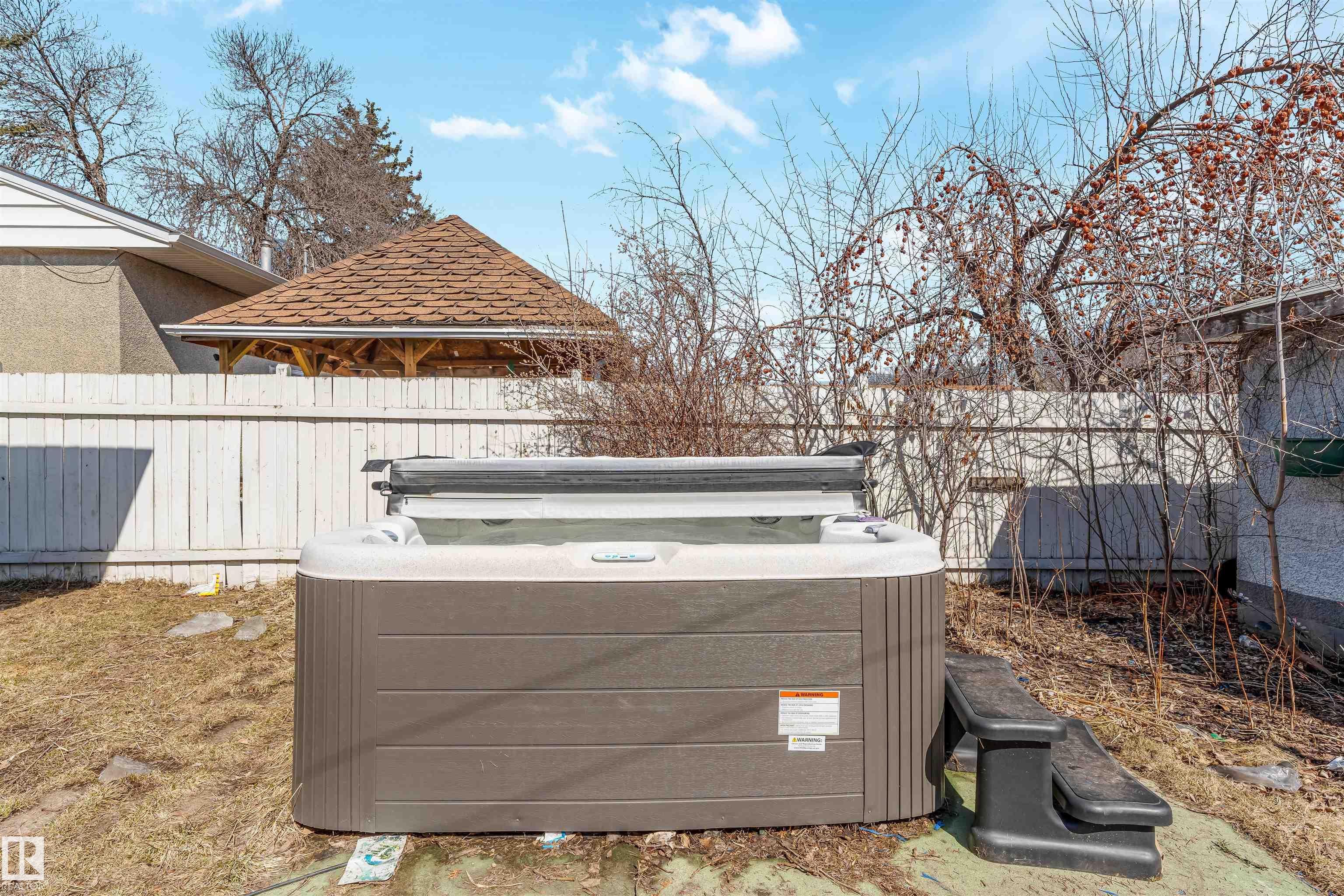 Photo 38 at 12033 54 Street NW, Newton, Edmonton