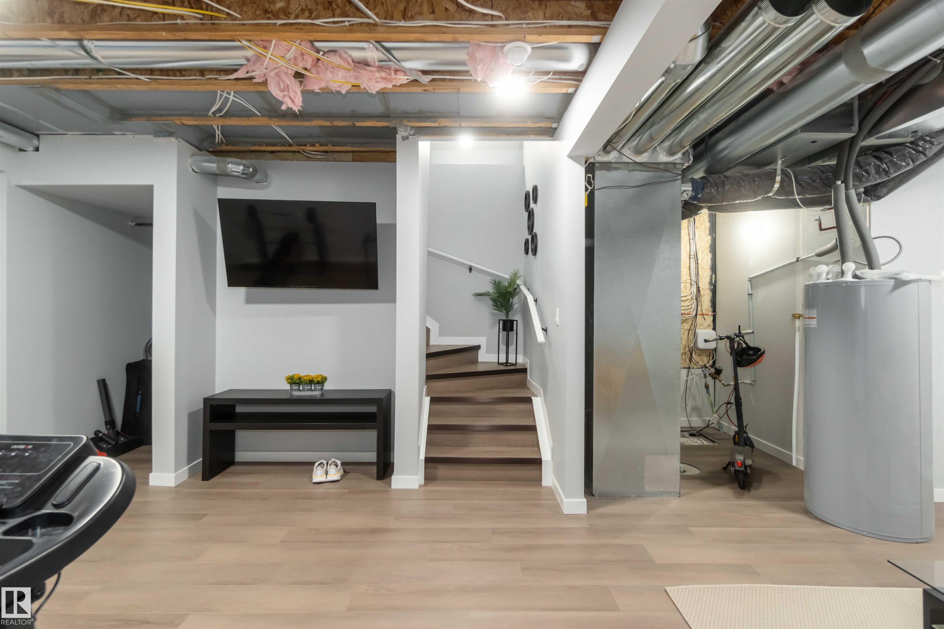 Photo 28 at 124 28 Street SW, Alces, Edmonton