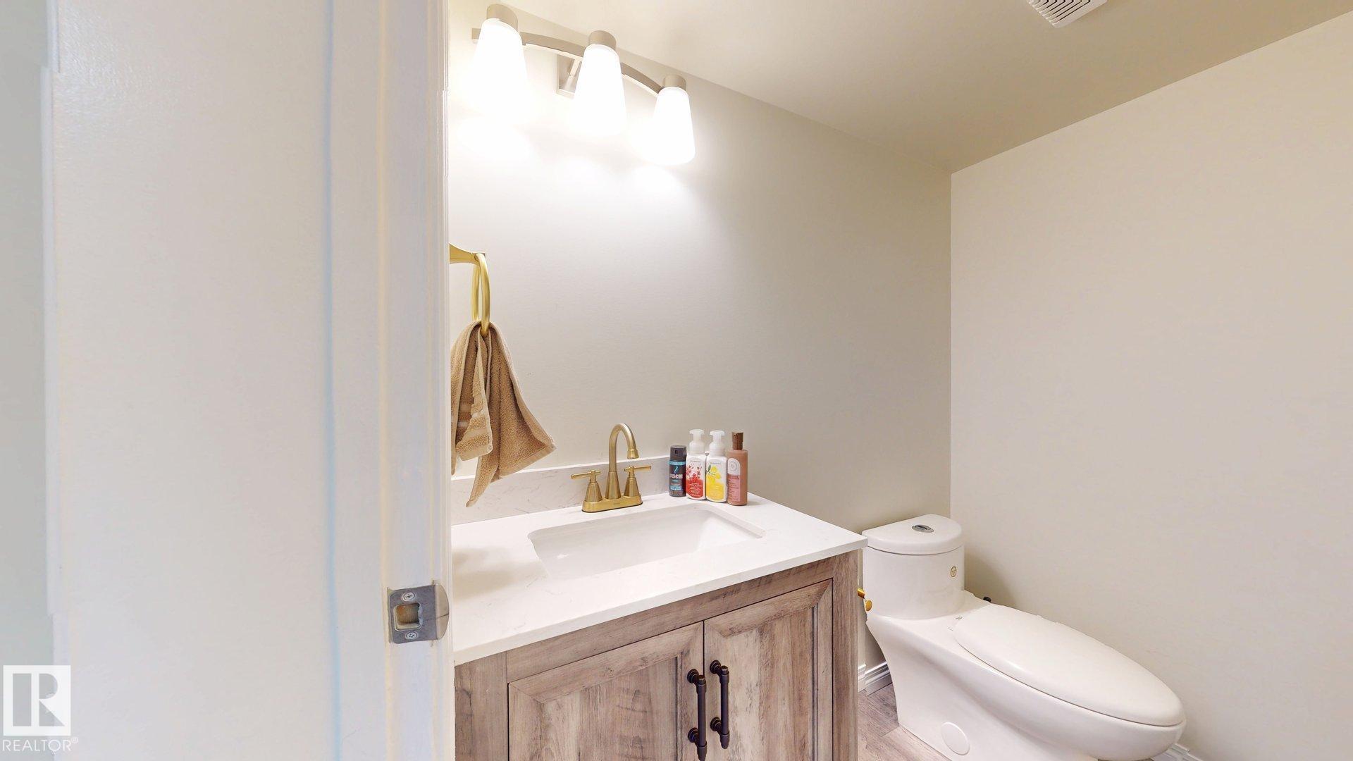 Photo 19 at 45 - 4403 Riverbend Road NW, Ramsay Heights, Edmonton