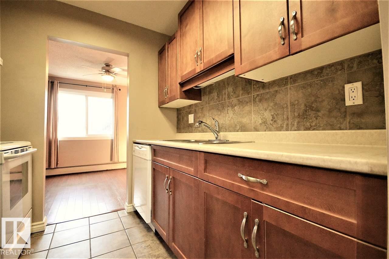 Photo 6 at 203 - 5125 Riverbend Road NW, Brander Gardens, Edmonton