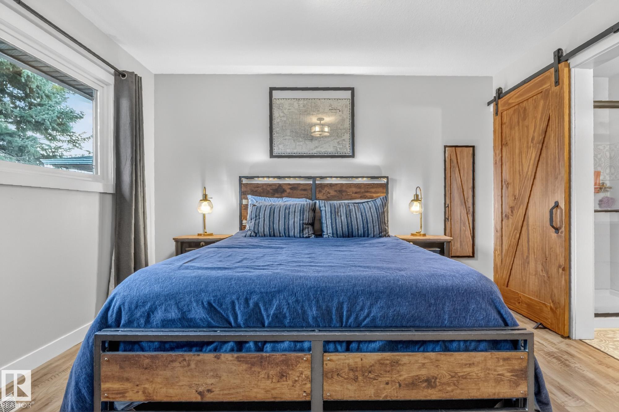 Photo 14 at 7408 92 Avenue NW, Ottewell, Edmonton