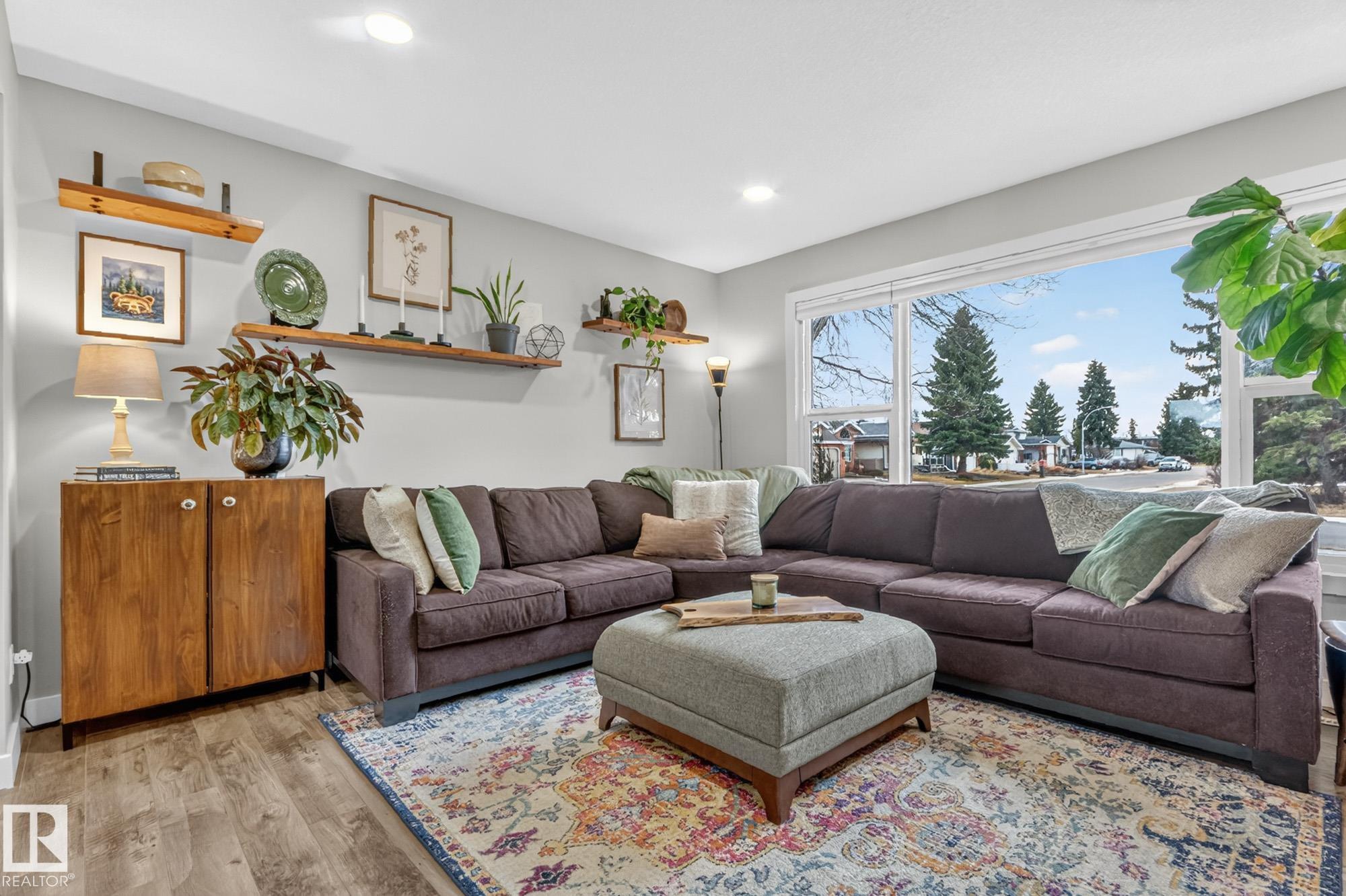 7408 92 Avenue NW, Ottewell, Edmonton