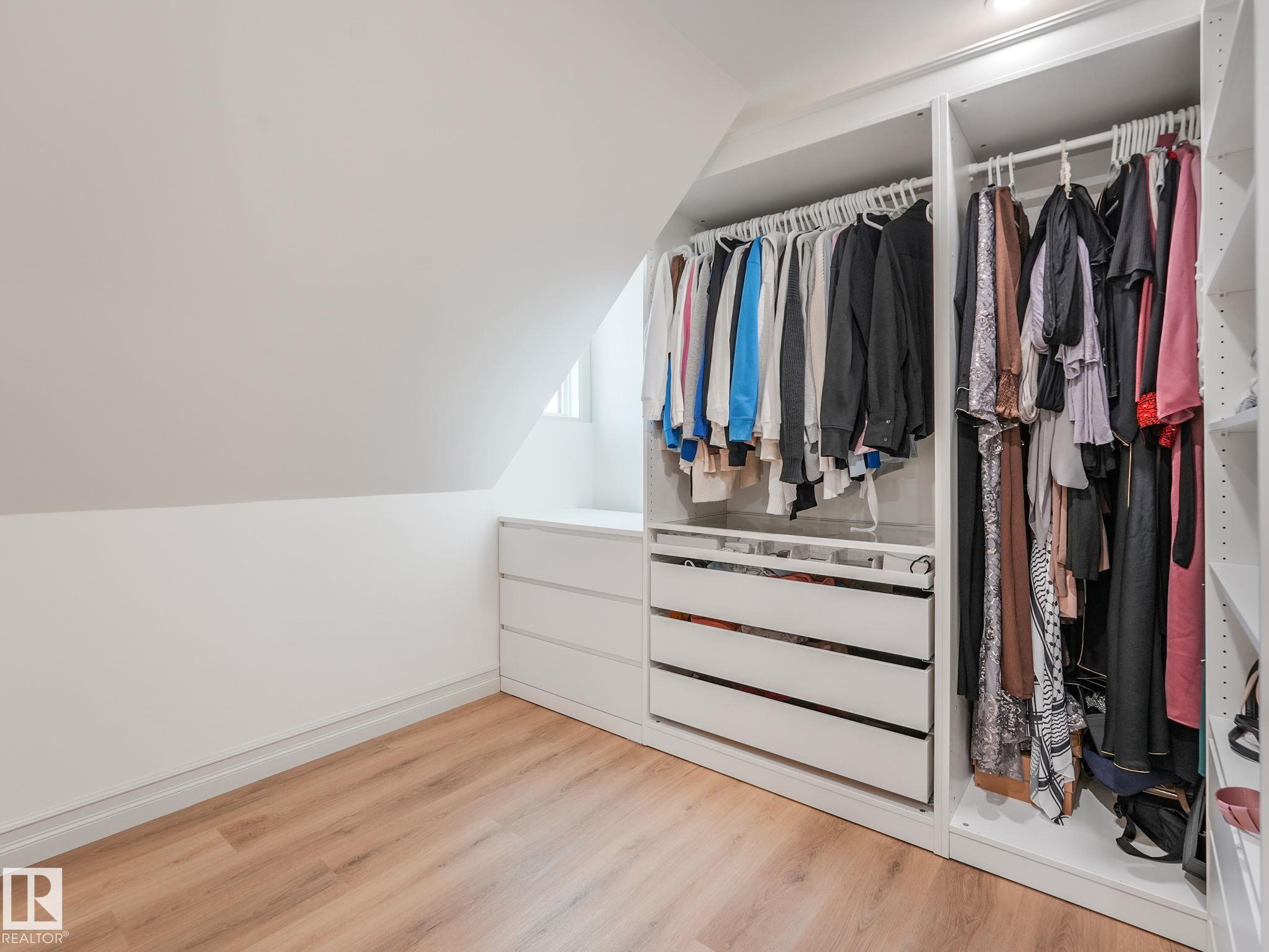 Photo 44 at 5, 54509 Rge Rd 232, Pilon Creek Estate, Rural Sturgeon County