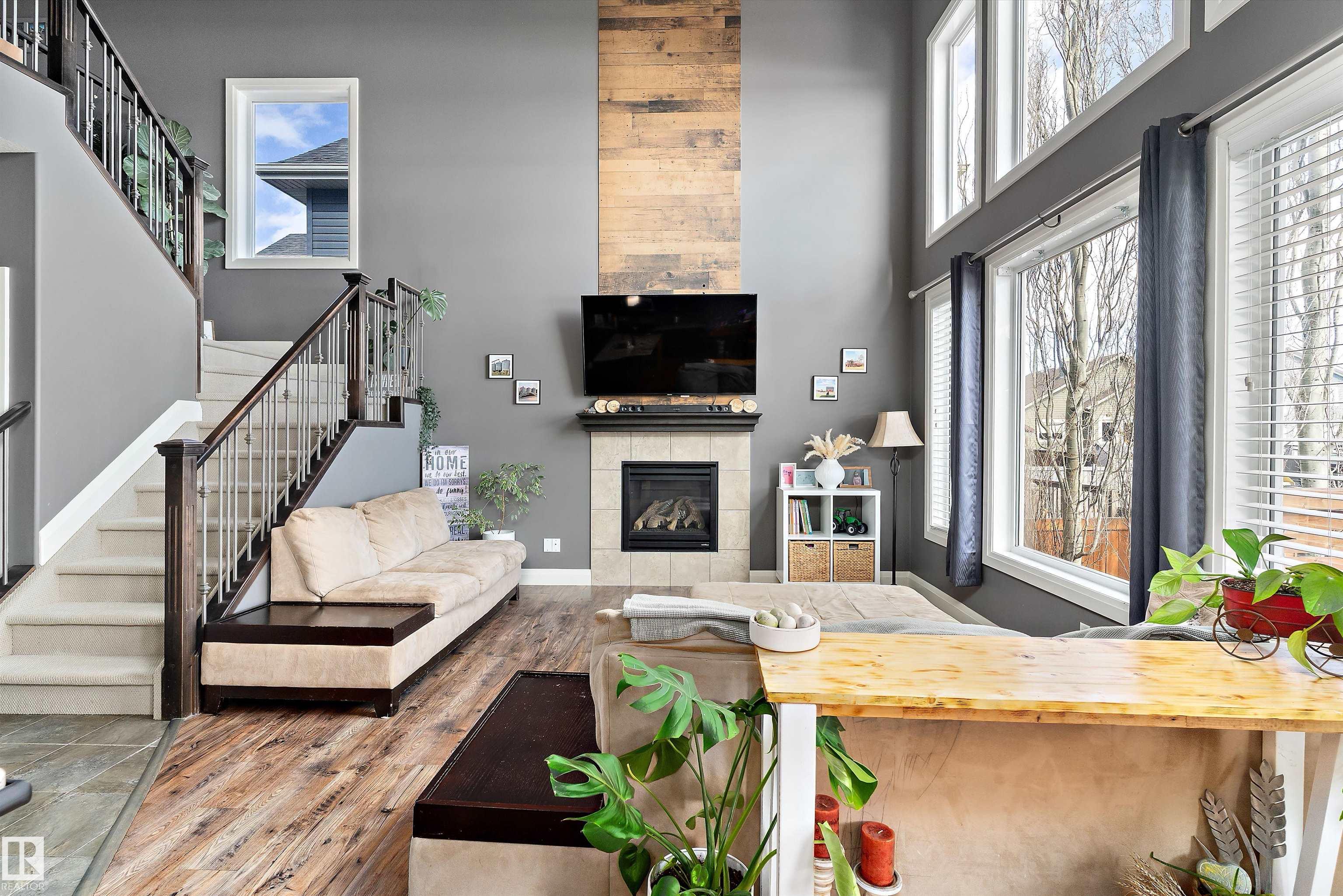 Photo 17 at 10417 97 Street, Morinville