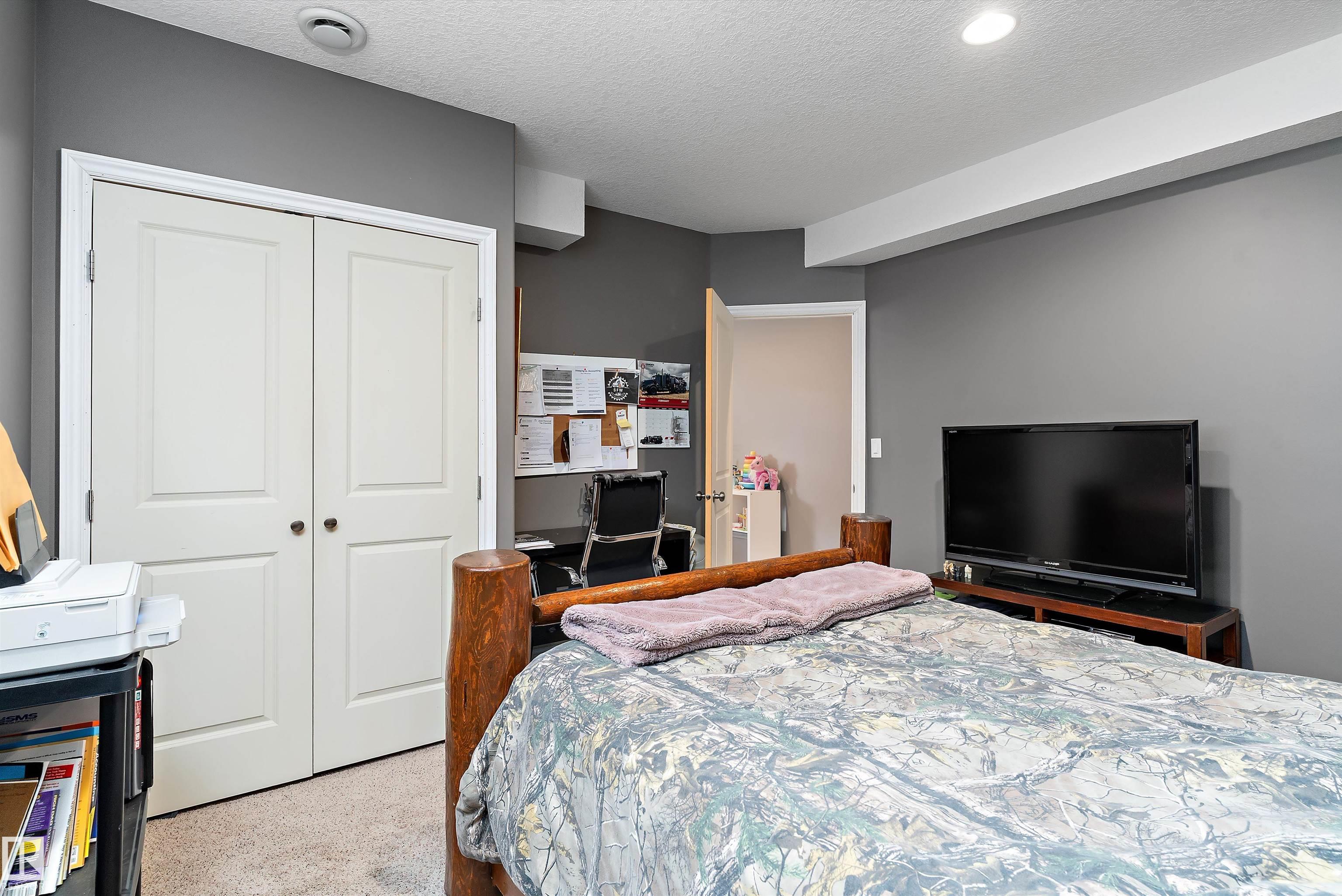 Photo 40 at 10417 97 Street, Morinville