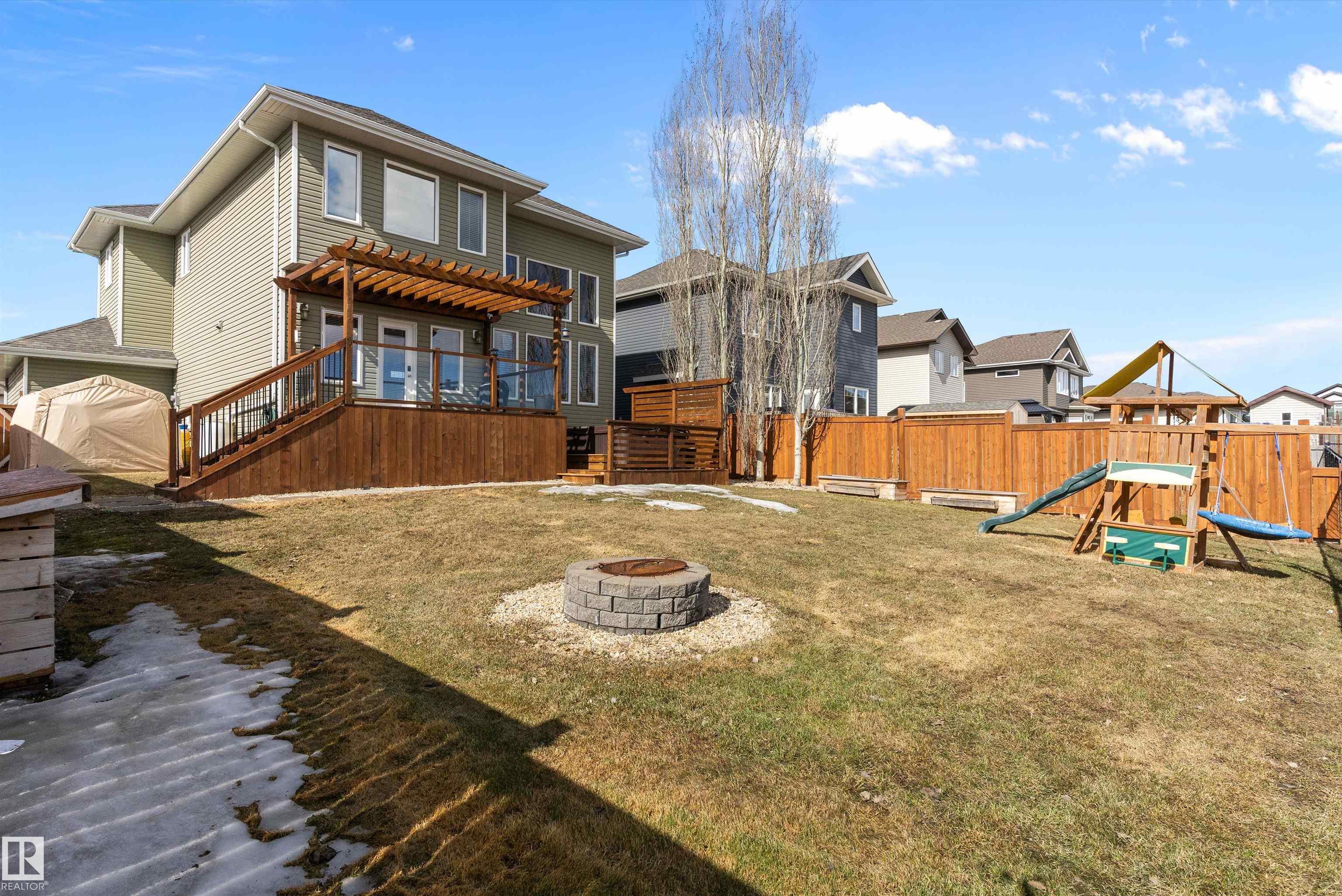 Photo 42 at 10417 97 Street, Morinville