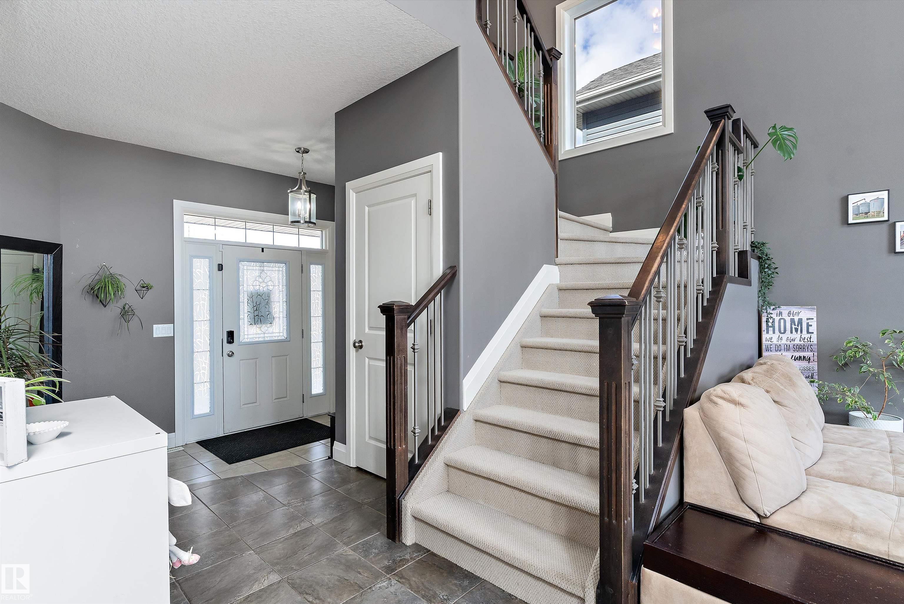 Photo 6 at 10417 97 Street, Morinville