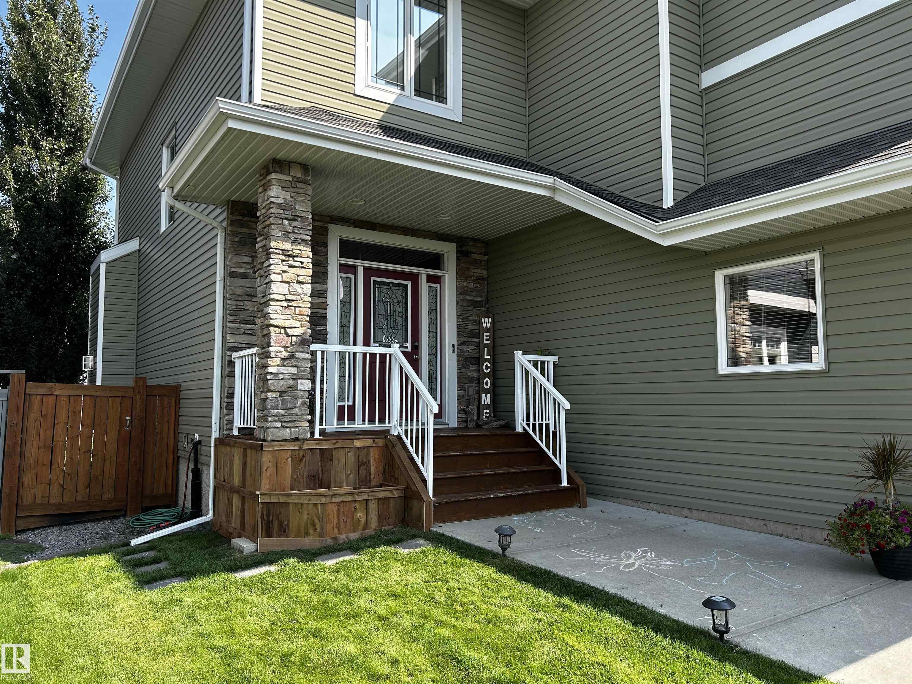 Photo 56 at 10417 97 Street, Morinville