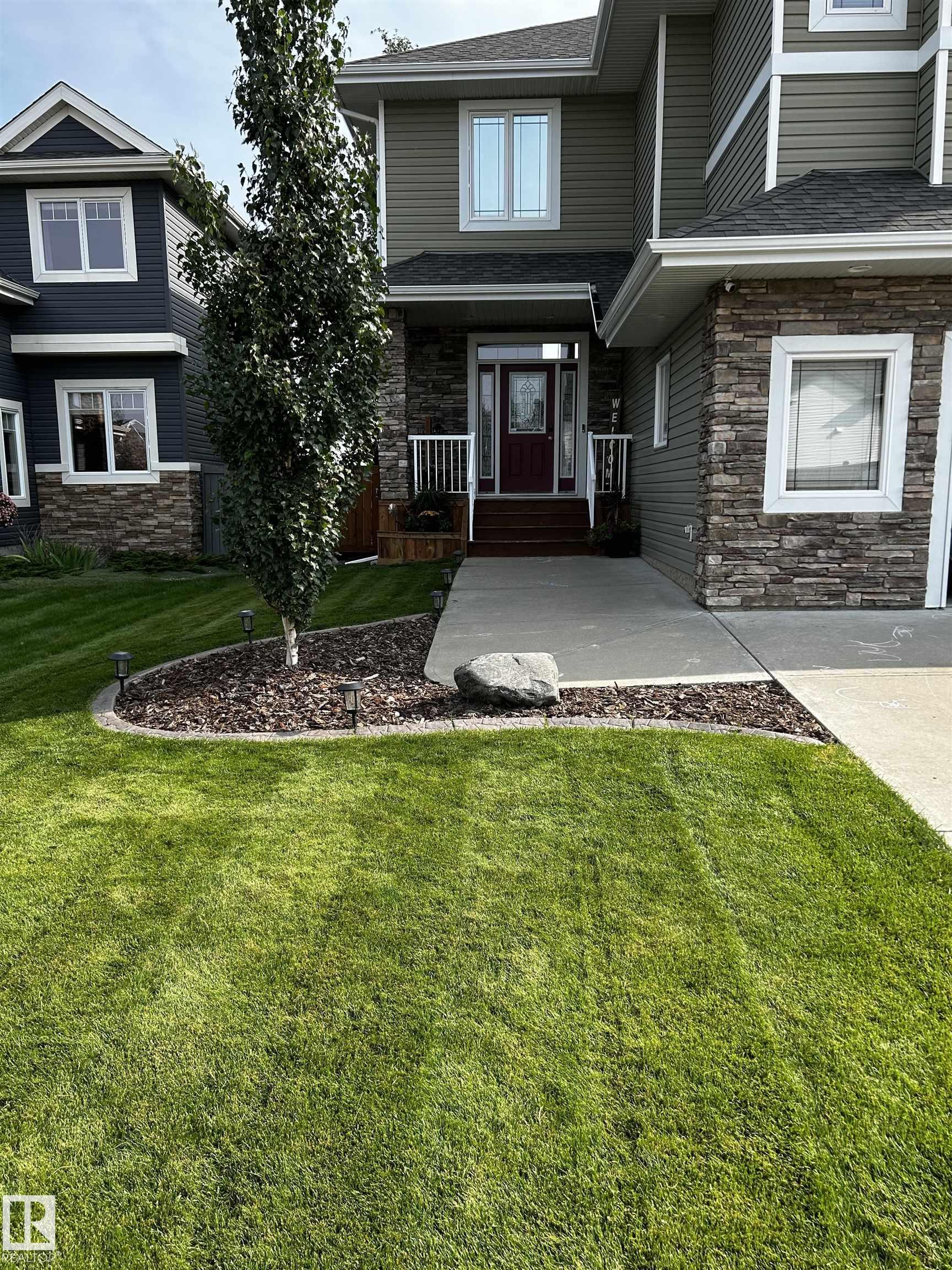 Photo 57 at 10417 97 Street, Morinville