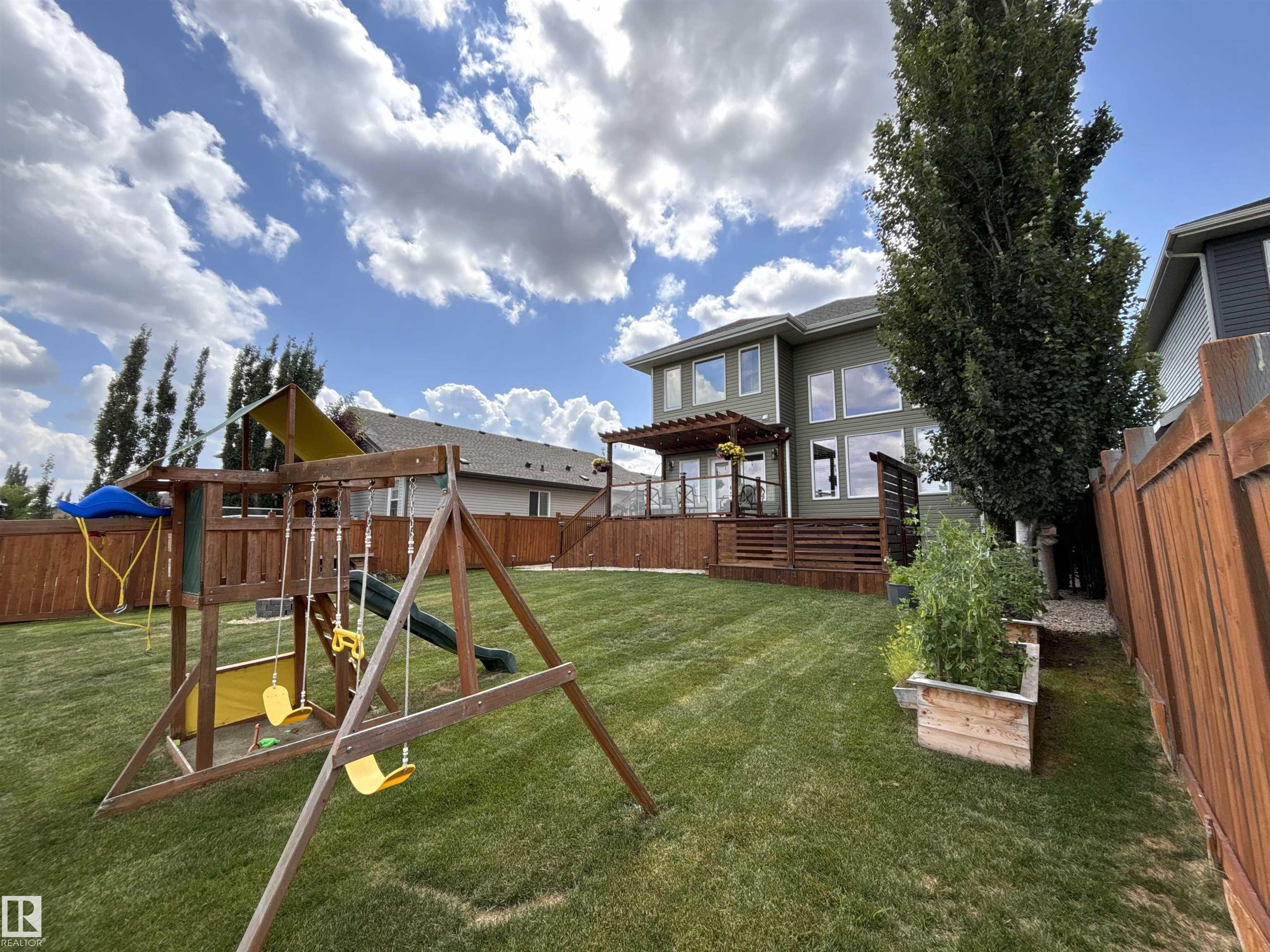 Photo 62 at 10417 97 Street, Morinville