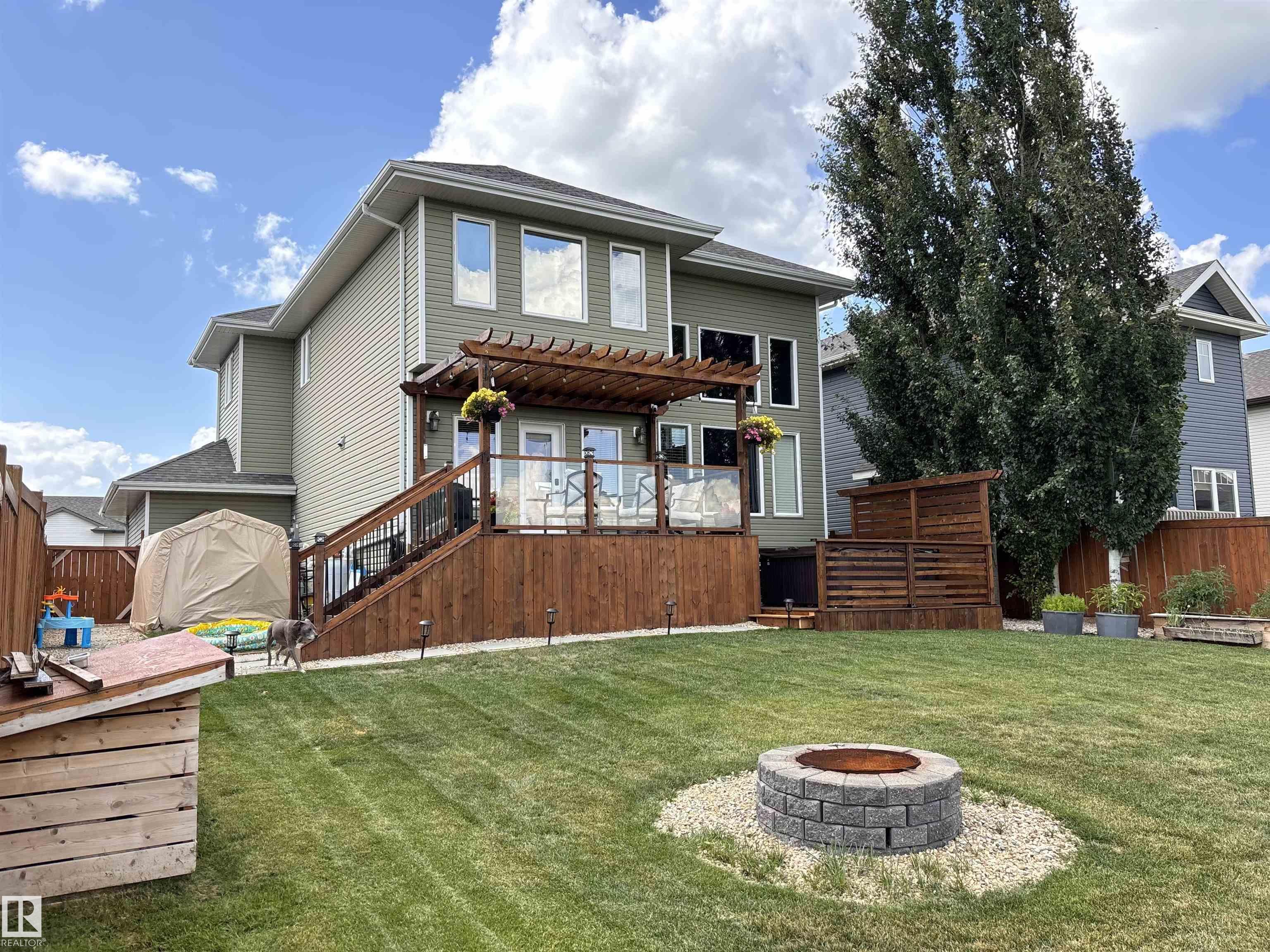 Photo 63 at 10417 97 Street, Morinville