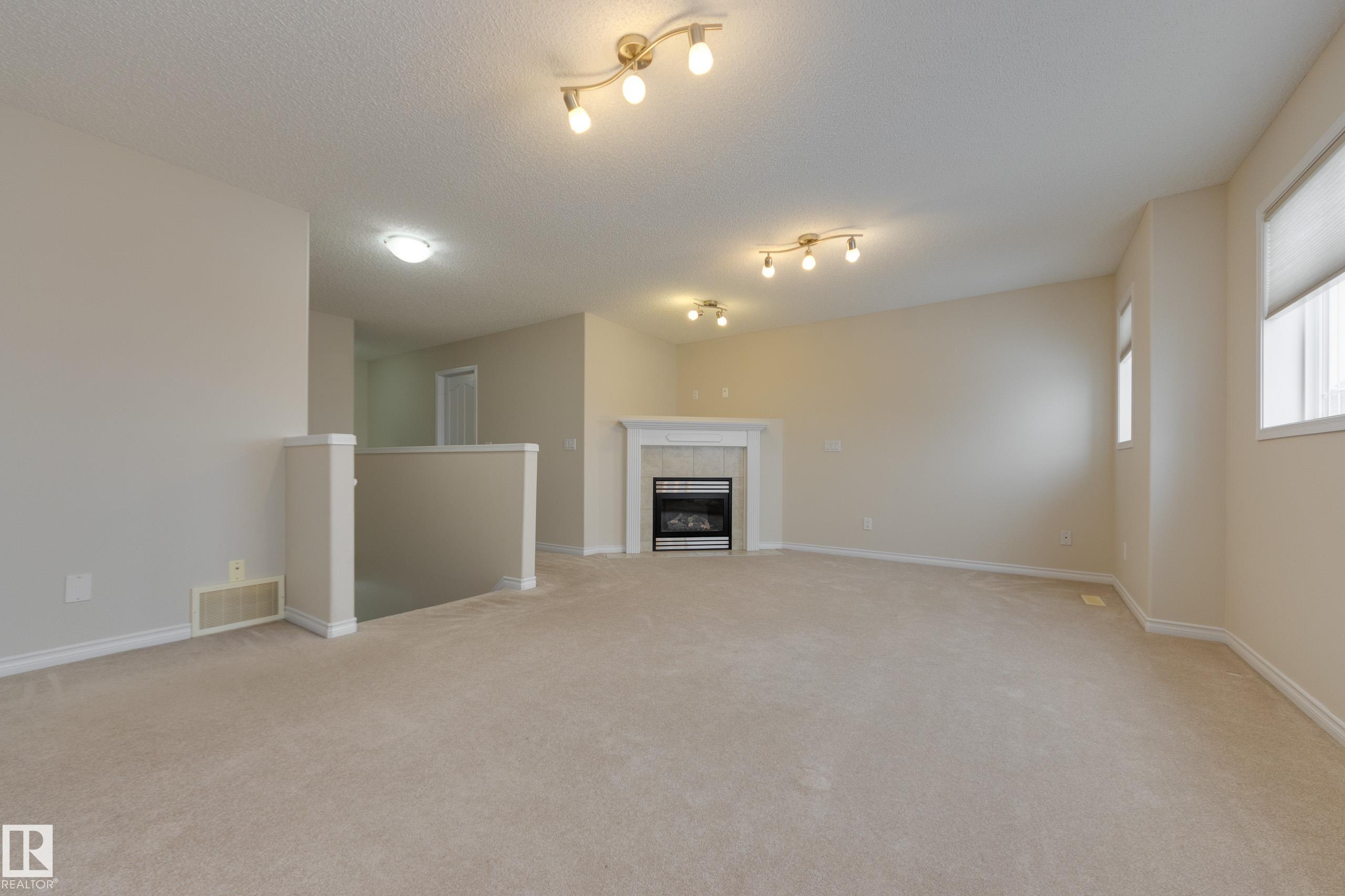 Photo 16 at 16522 56 Street NW, Hollick-Kenyon, Edmonton