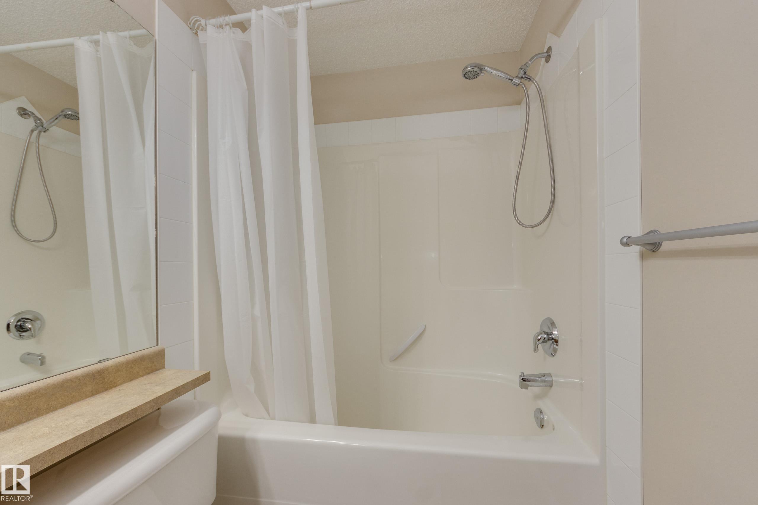 Photo 27 at 16522 56 Street NW, Hollick-Kenyon, Edmonton