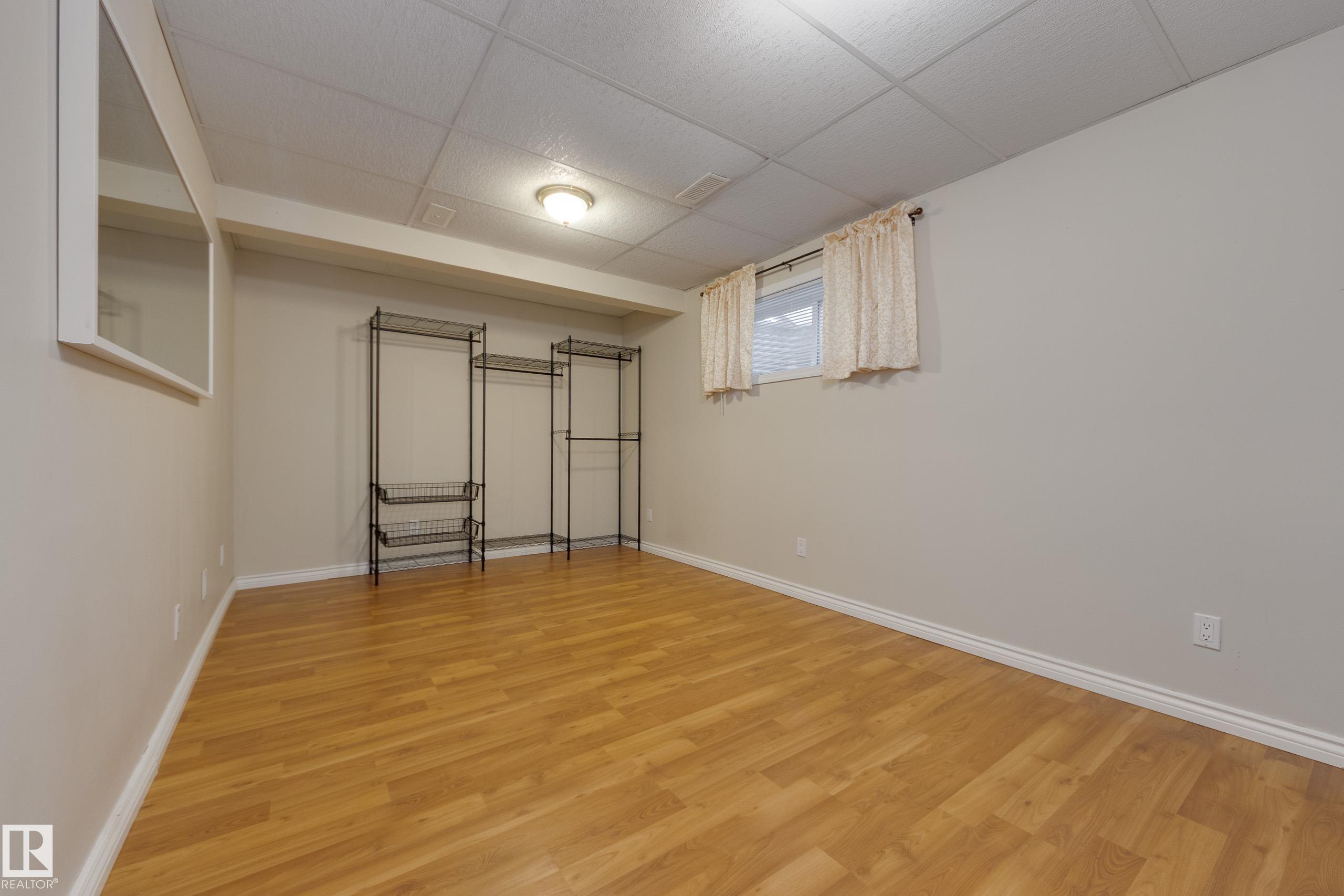 Photo 30 at 16522 56 Street NW, Hollick-Kenyon, Edmonton