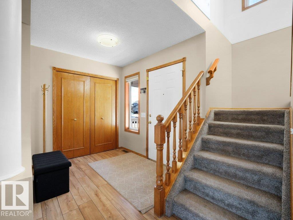 Photo 17 at 5320 156 Avenue NW, Hollick-Kenyon, Edmonton