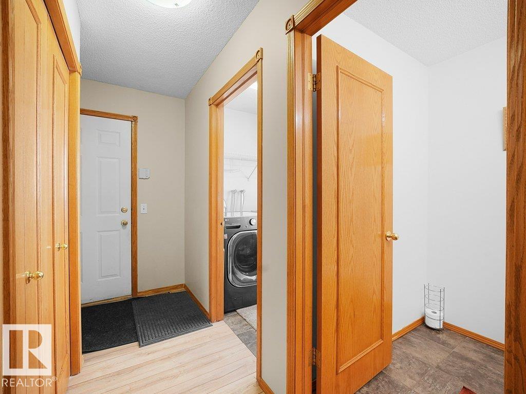 Photo 29 at 5320 156 Avenue NW, Hollick-Kenyon, Edmonton