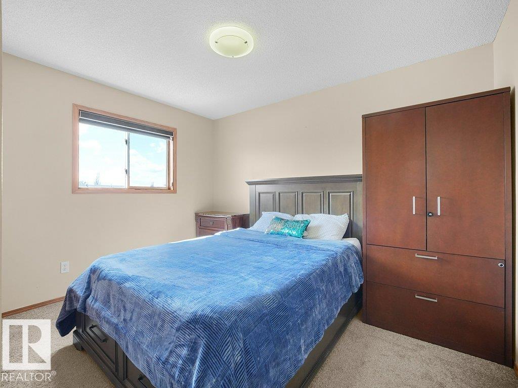 Photo 35 at 5320 156 Avenue NW, Hollick-Kenyon, Edmonton