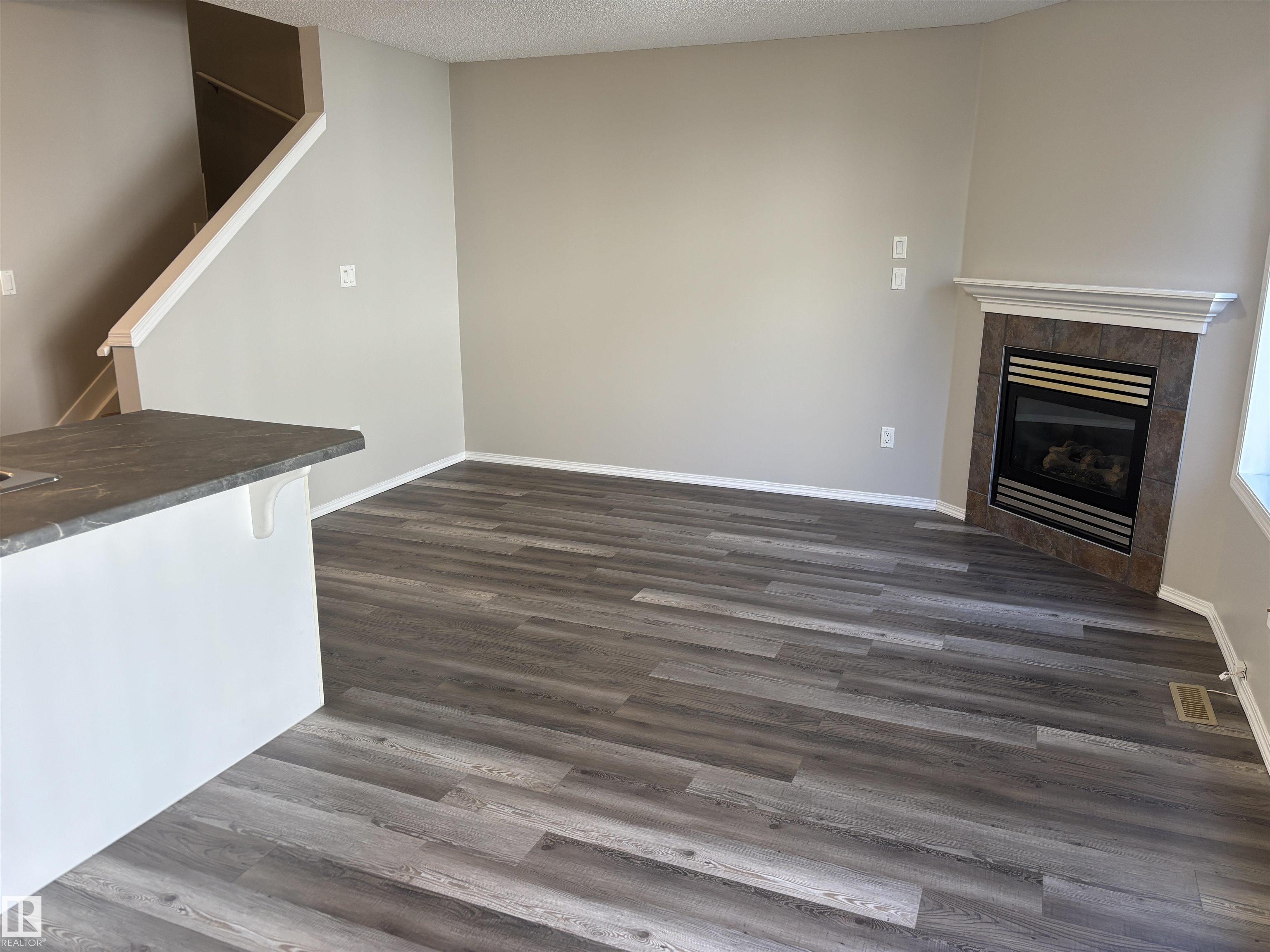 Photo 13 at 133 - 5001 62 Street, Eaglemont Heights, Beaumont