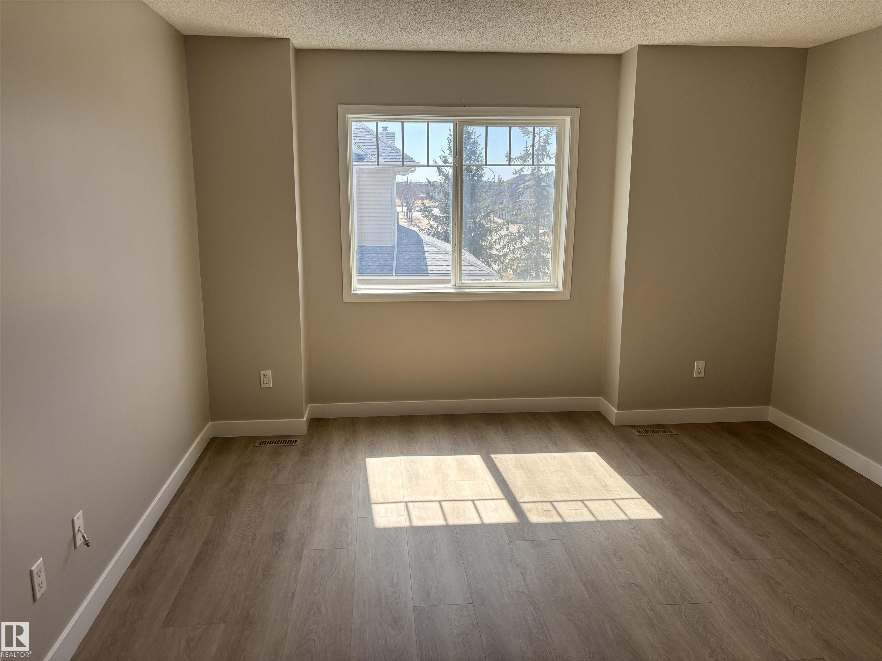 Photo 15 at 133 - 5001 62 Street, Eaglemont Heights, Beaumont