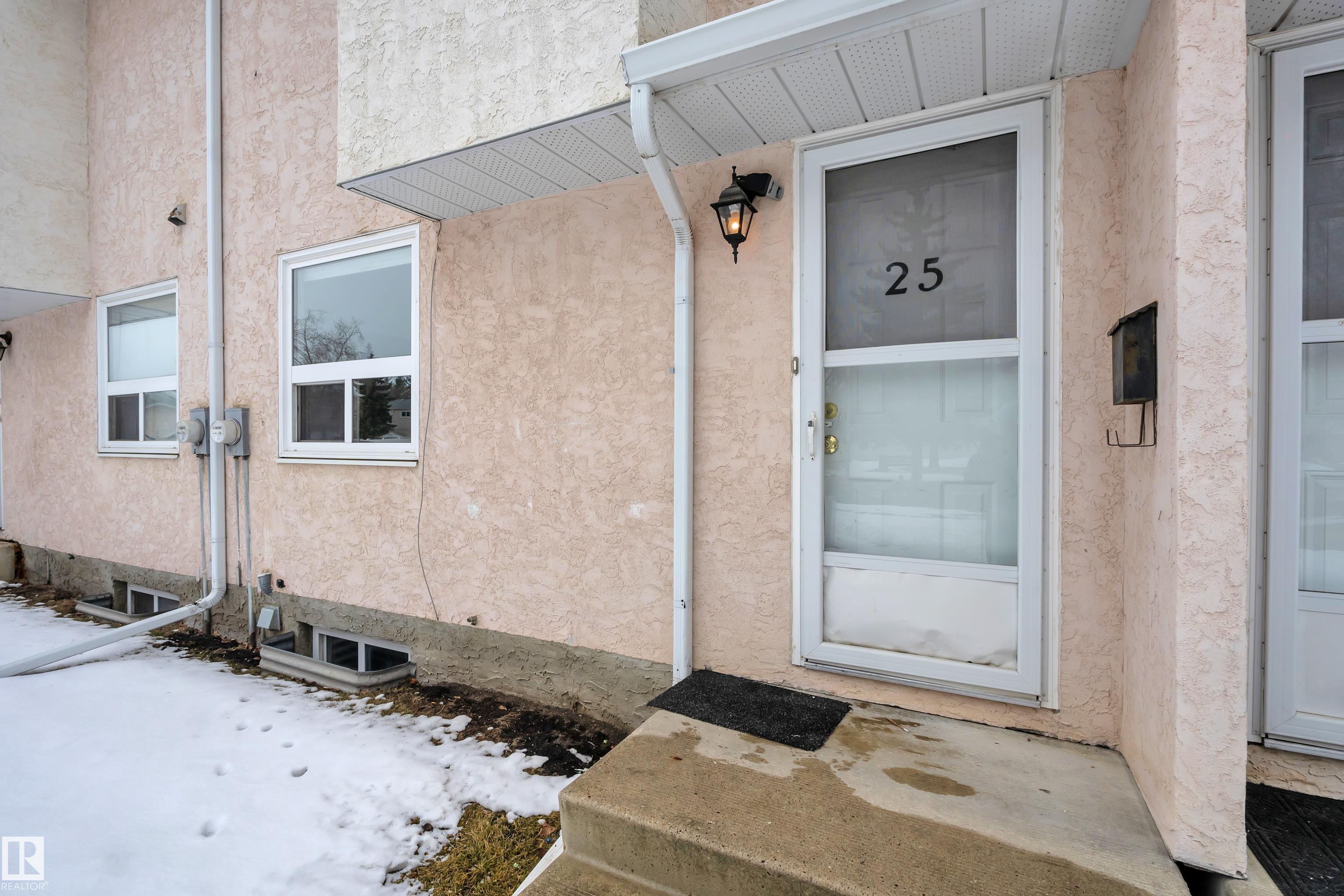 Picture for 25 LAKEWOOD VG NW