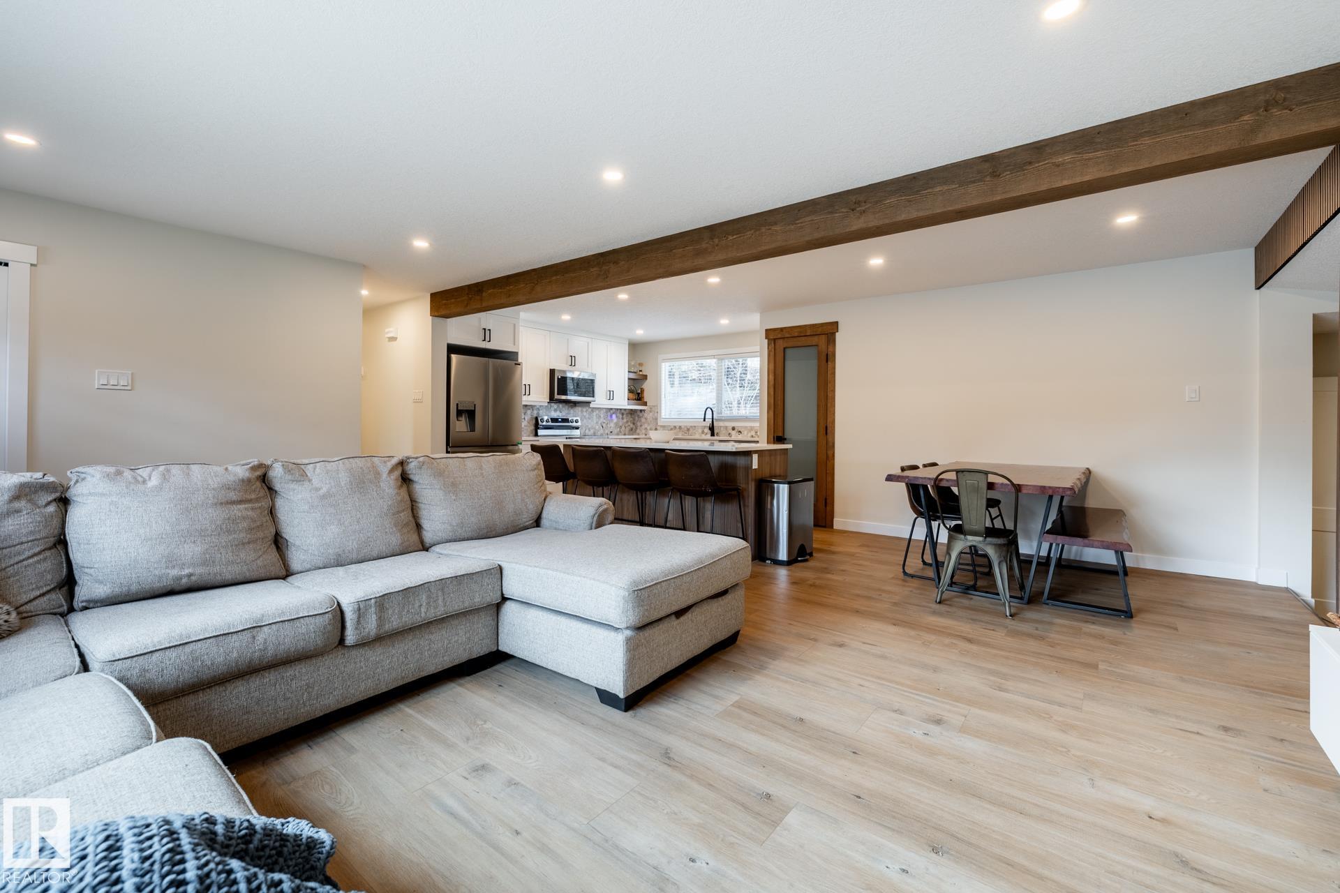 Photo 15 at 17 Spruce Crescent, Sturgeon Heights, St. Albert