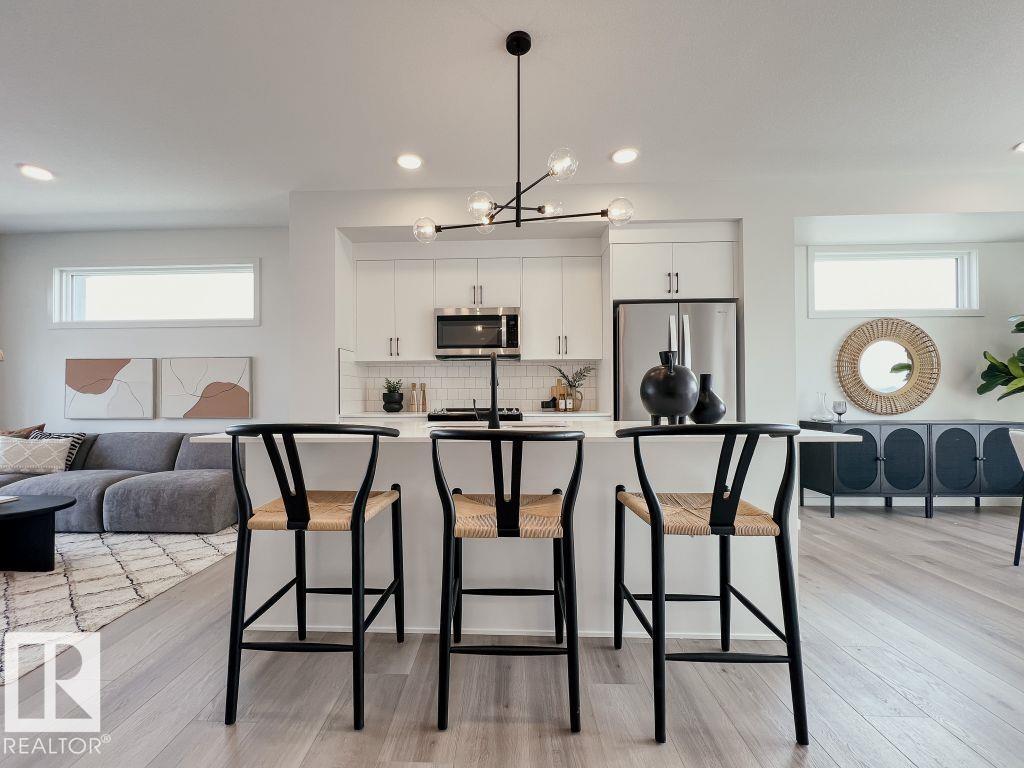 Picture for 305 32 ST SW