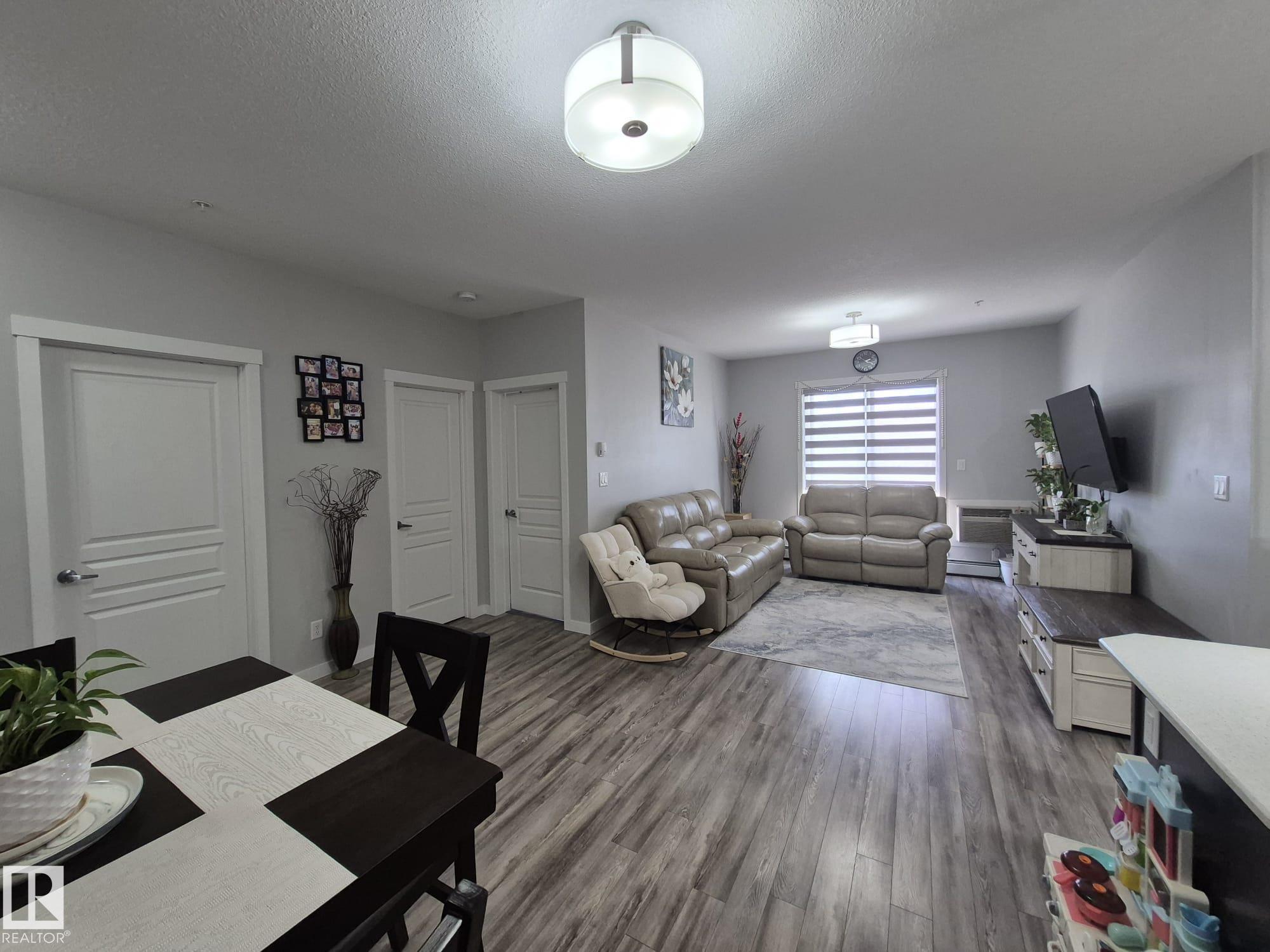 Photo 7 at 303 - 812 Welsh Drive SW, Walker, Edmonton