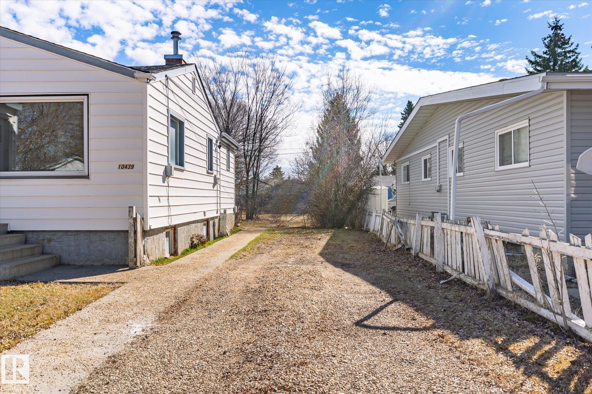 Photo 25 at 10439 159 Street NW, Britannia Youngstown, Edmonton