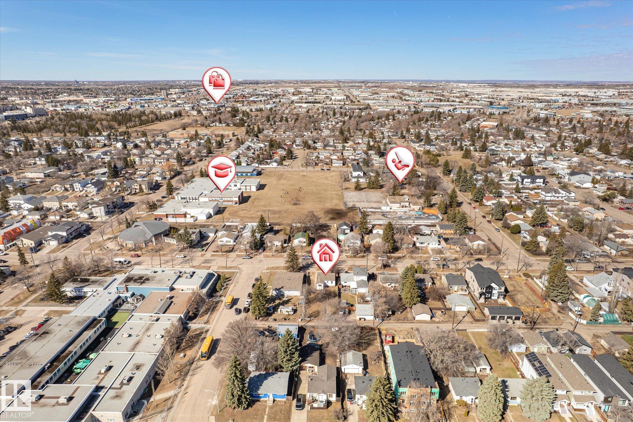 Photo 41 at 10439 159 Street NW, Britannia Youngstown, Edmonton