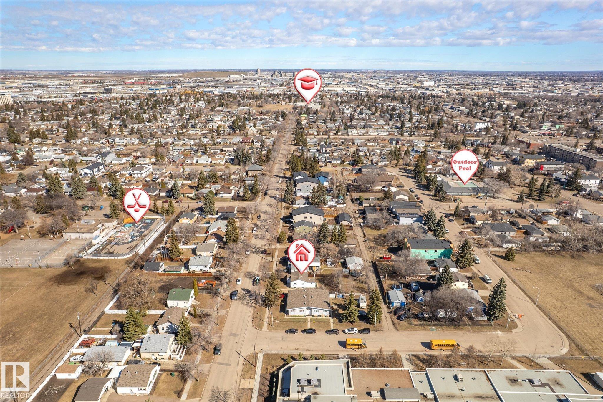 Photo 42 at 10439 159 Street NW, Britannia Youngstown, Edmonton