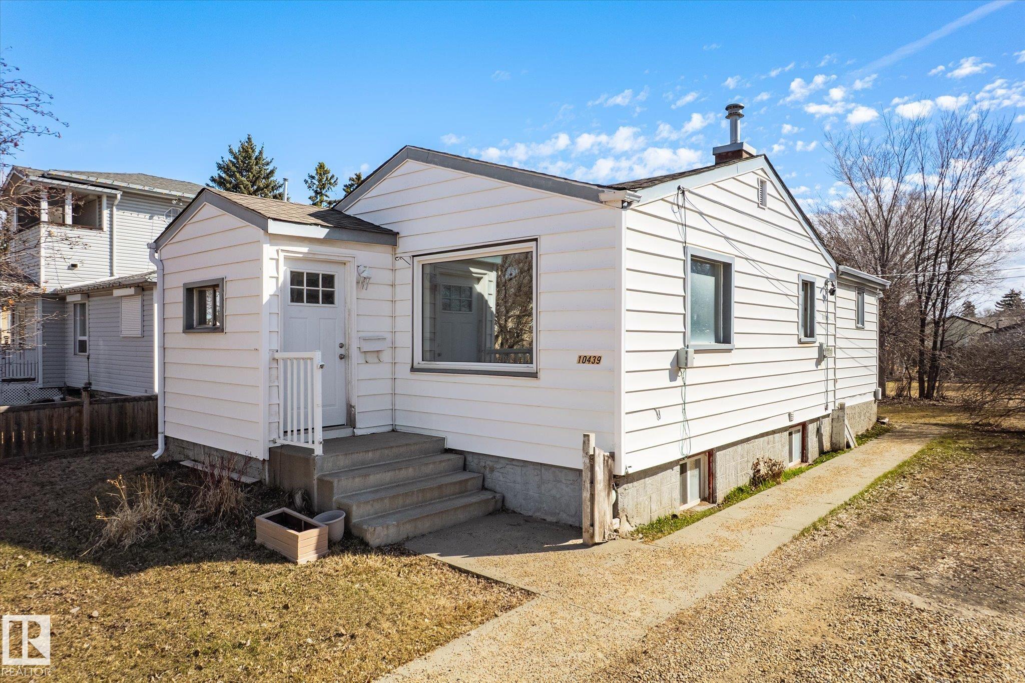 Photo 47 at 10439 159 Street NW, Britannia Youngstown, Edmonton