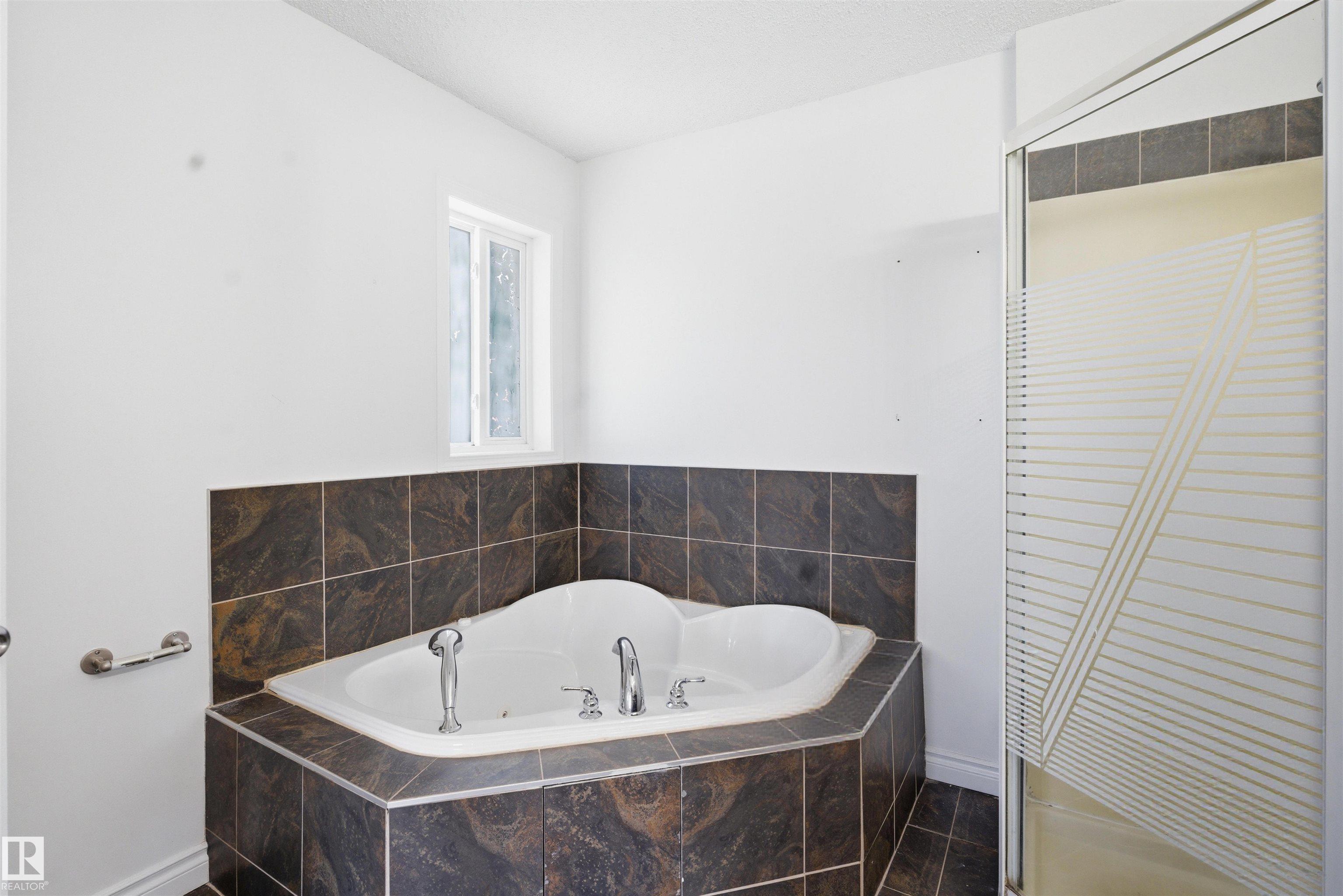 Photo 27 at 6009 36 Avenue, Four Season Estates, Beaumont