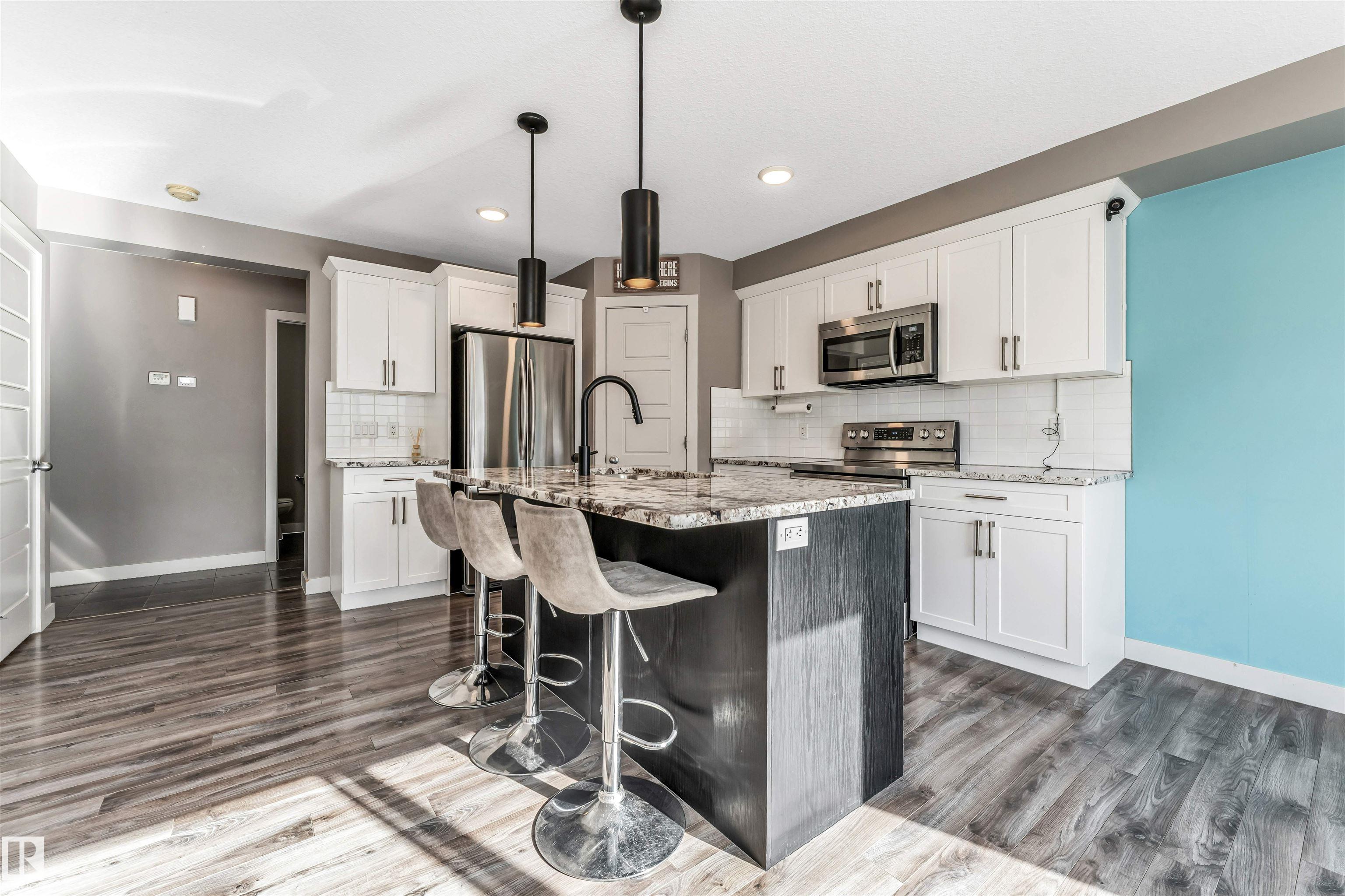 Photo 11 at 4812 37 Street, Forest Heights, Beaumont