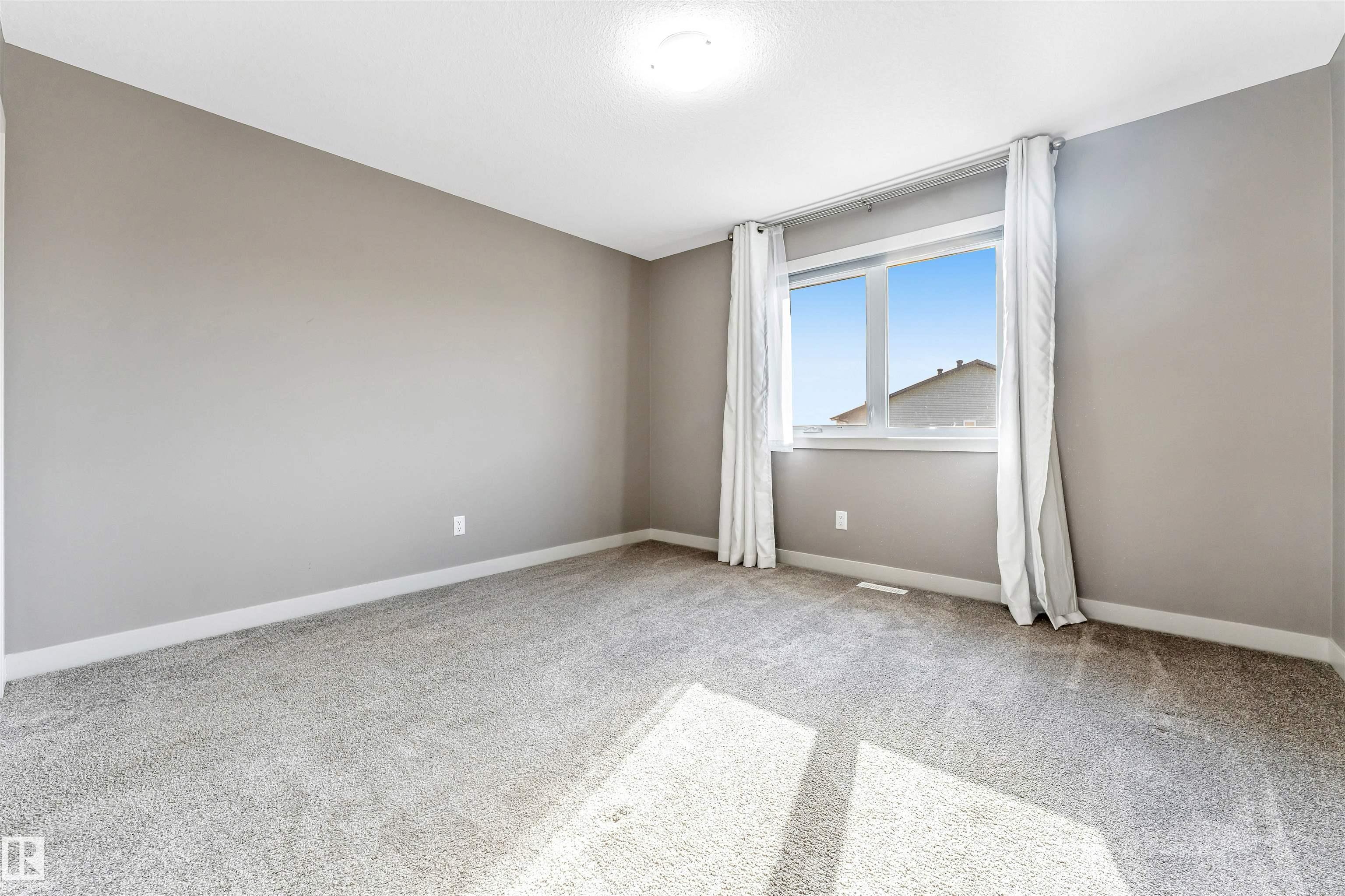 Photo 29 at 4812 37 Street, Forest Heights, Beaumont