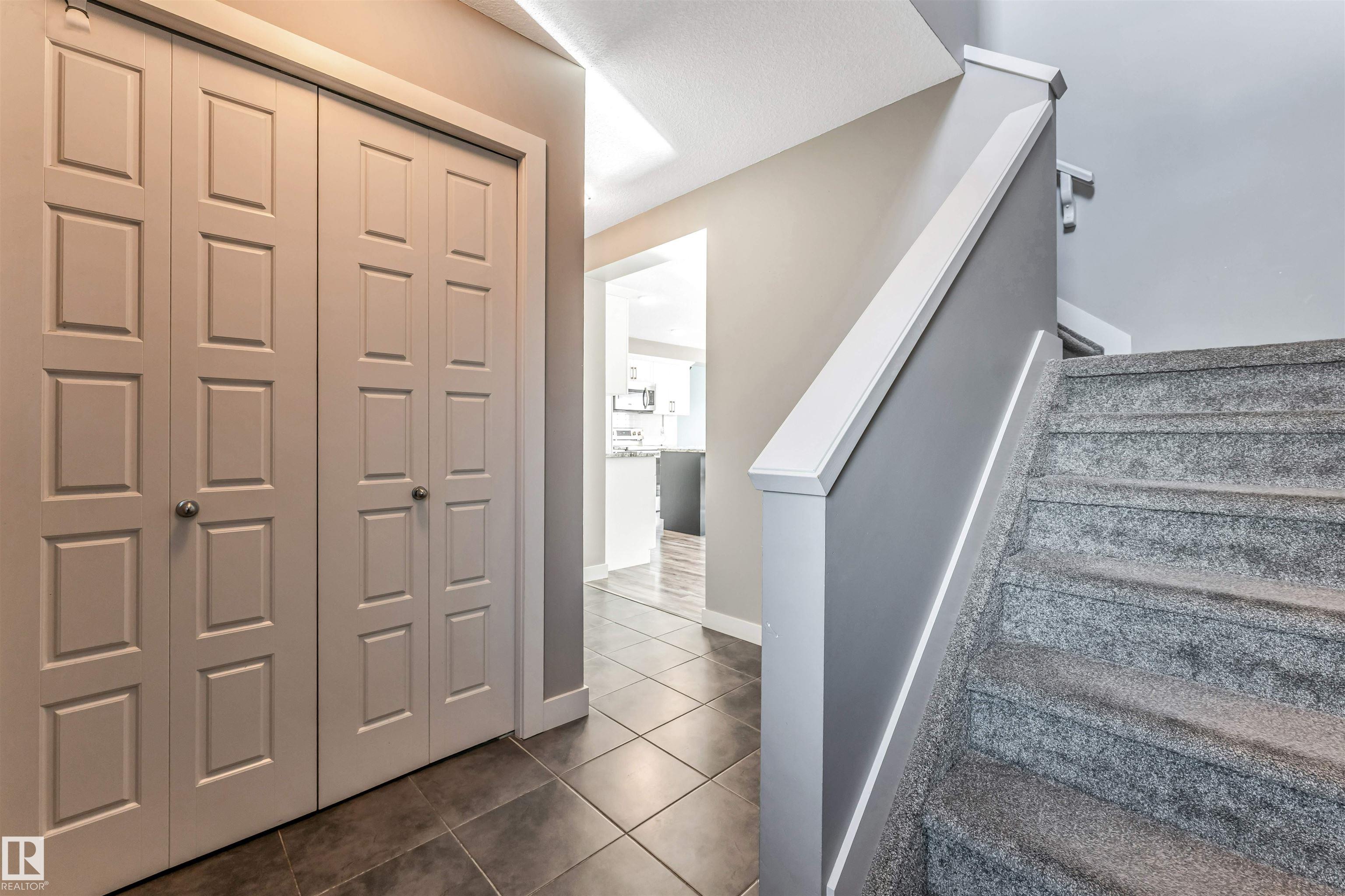 Photo 6 at 4812 37 Street, Forest Heights, Beaumont