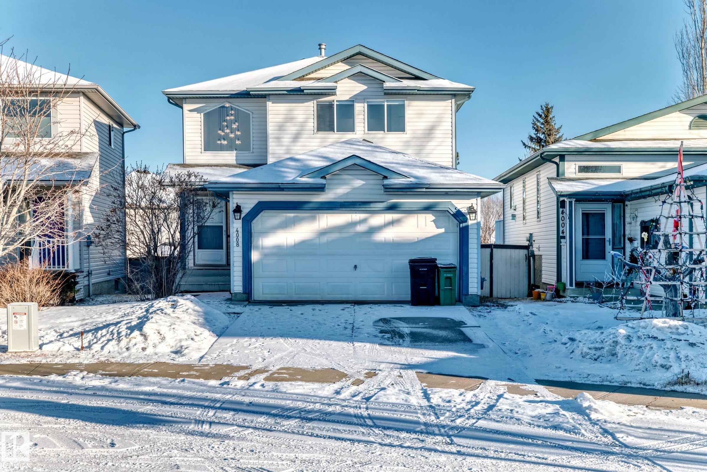 Photo 13 at 4008 37 Avenue NW, Kiniski Gardens, Edmonton
