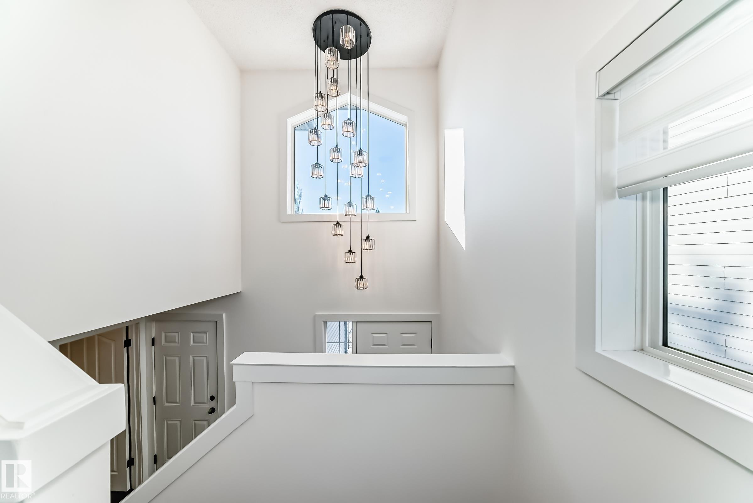 Photo 40 at 4008 37 Avenue NW, Kiniski Gardens, Edmonton