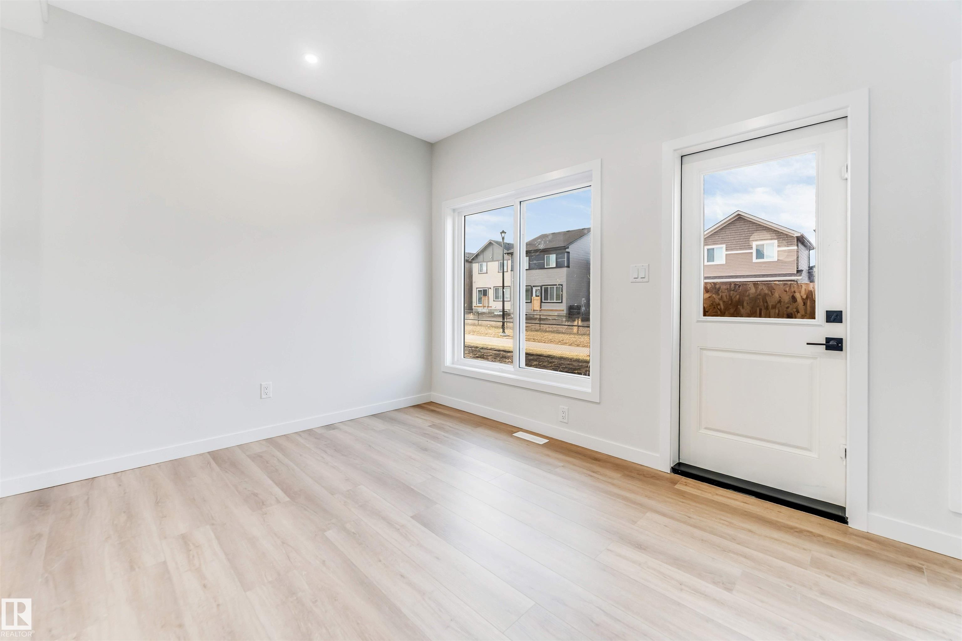 Photo 22 at 8712 181 Avenue NW, Klarvatten, Edmonton